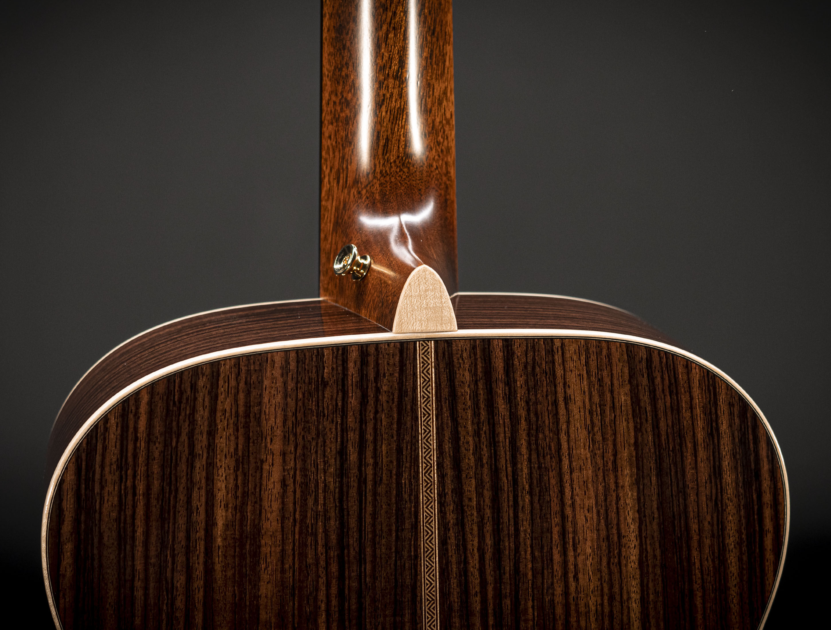 Show gallery (26 images) a142834 Martin-OM-28E-Modern-Deluxe-mit-Tonabnehmer