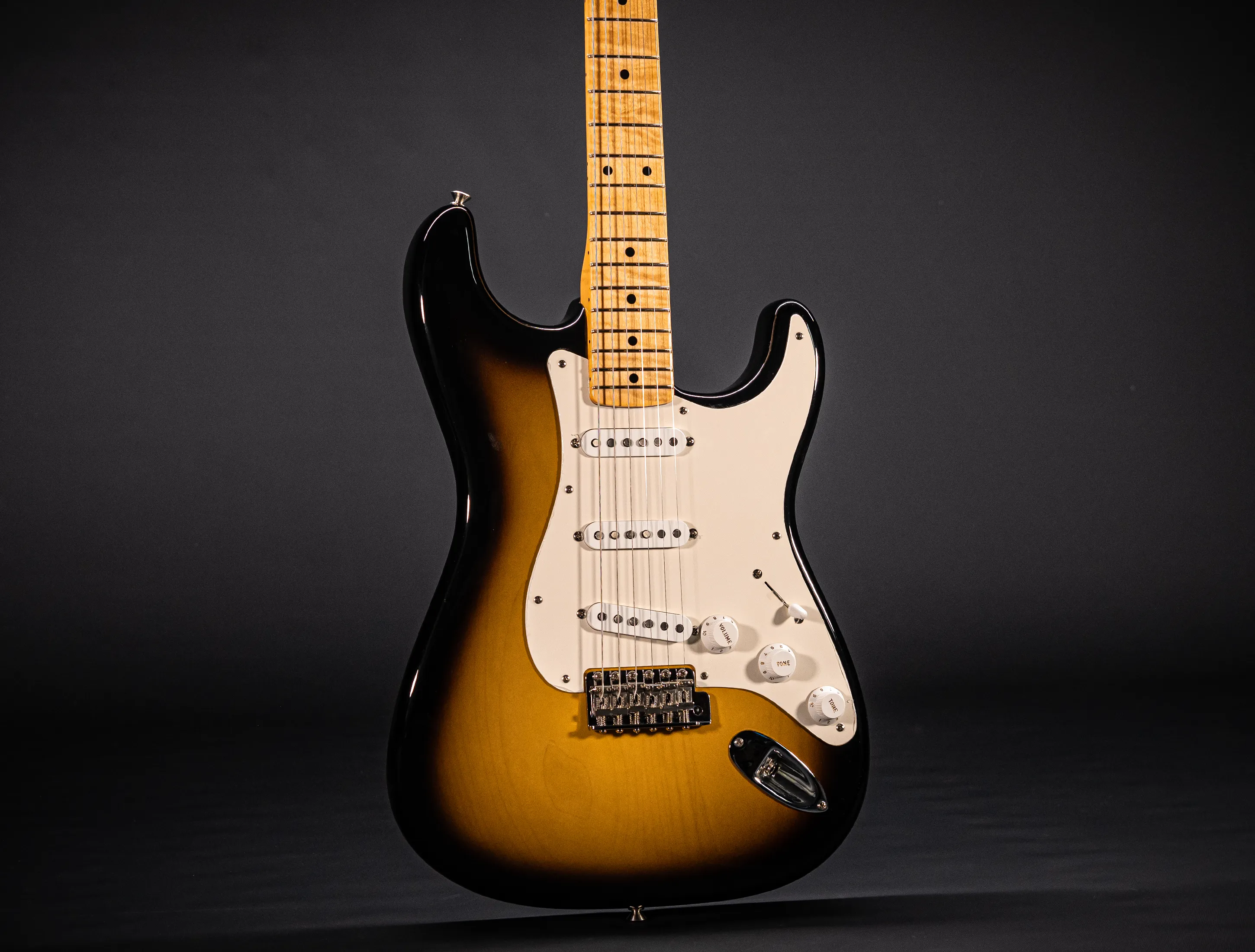 a164357 Fender MBD Limited 1957 Stratocaster Timeless NOS flame Neck - Sunburst