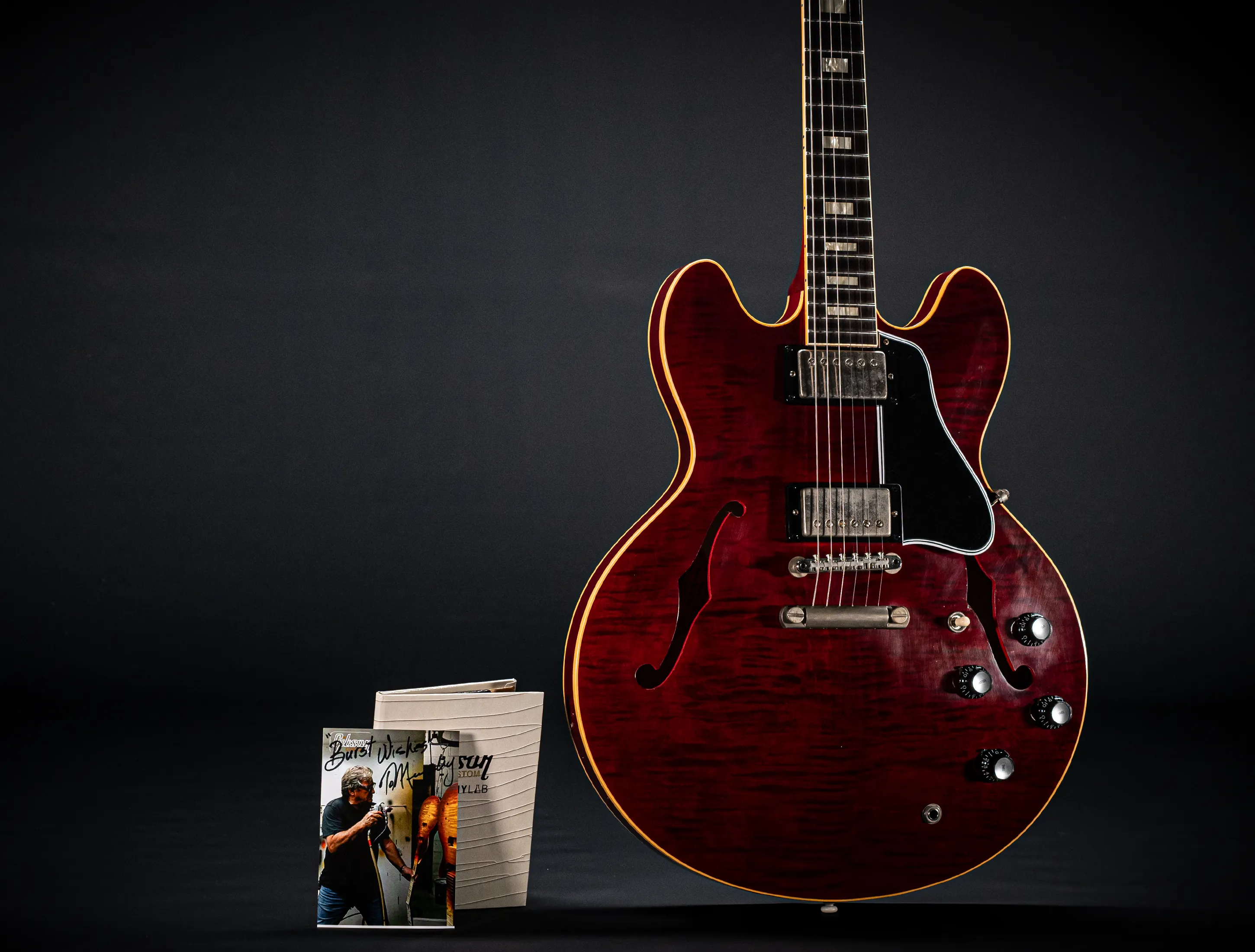 Gibson ES-335 1964 Custom Shop Murphy Lab Ultra Light Aged Figured Maple - Viking Red