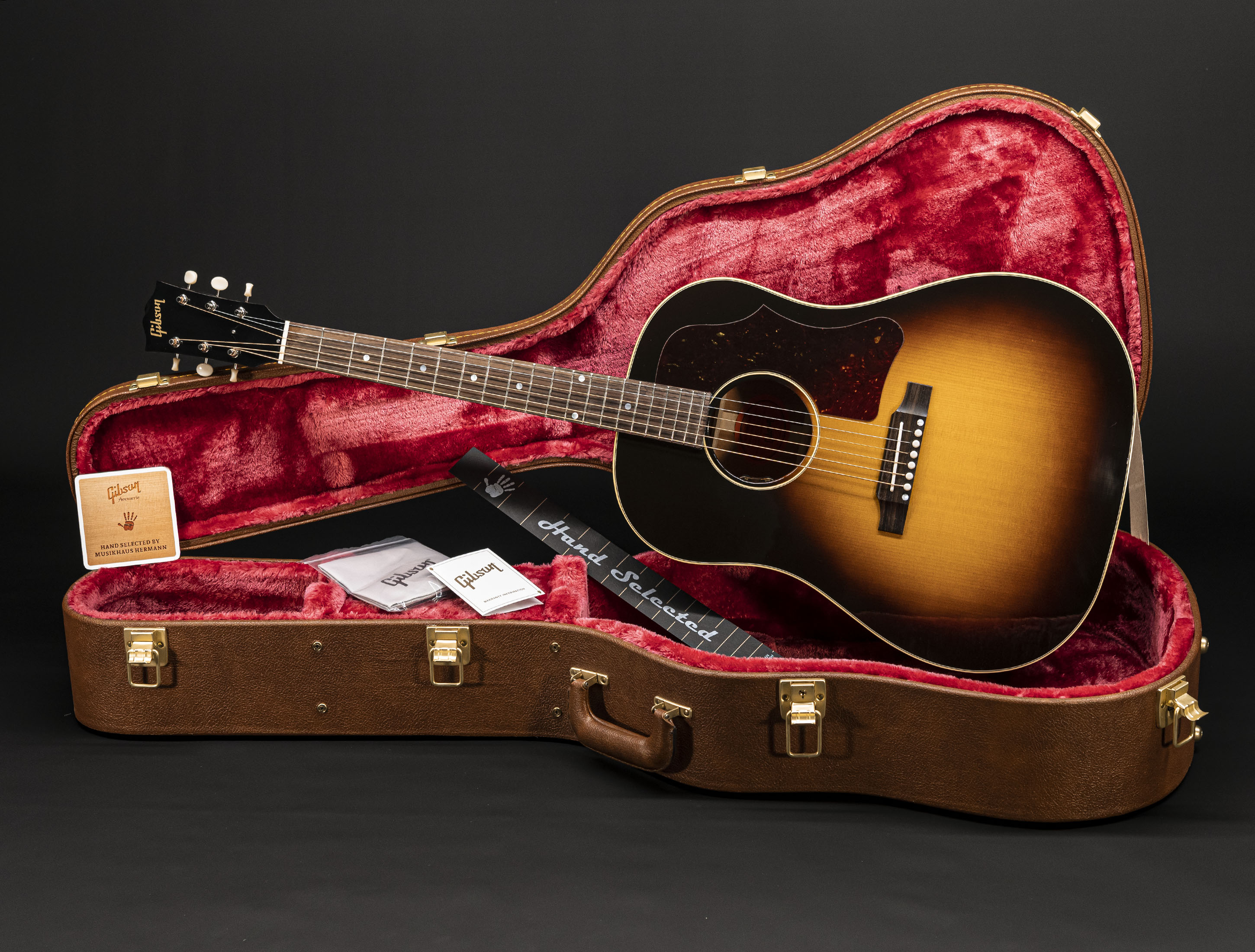 Show gallery (23 images) a128534 gibson-j-45-50s-original-vintage-sunburst