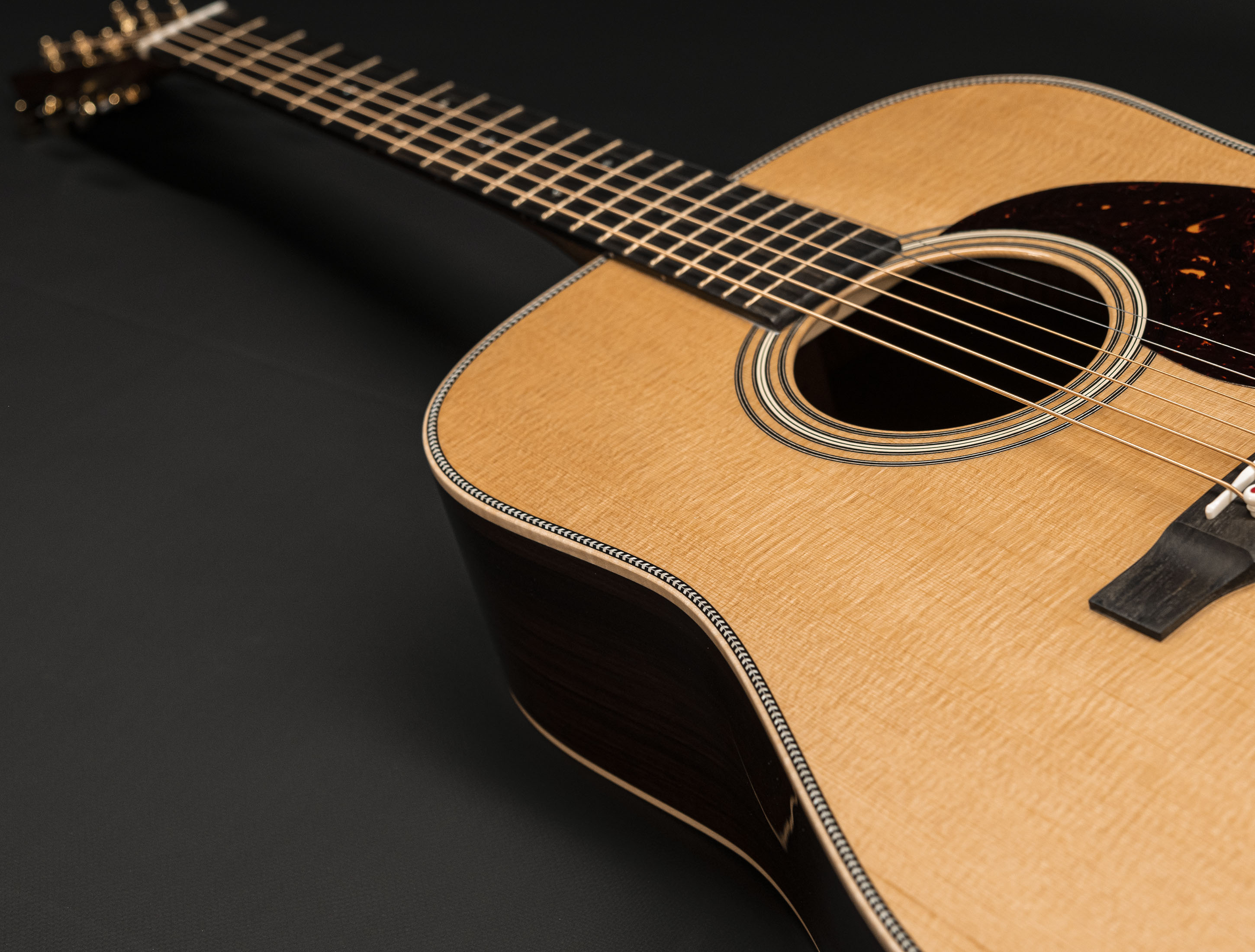 Show gallery (25 images) a118469 martin-d-28-modern-deluxe