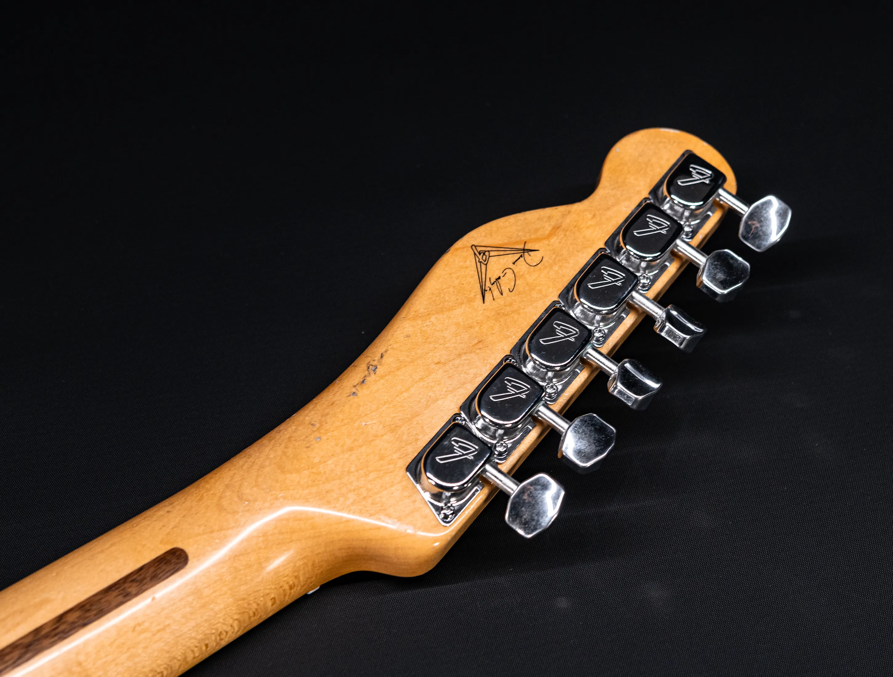 Fender Masterbuilt Dennis Galuszka Limited Edition Mike Campbell 1972 „Red Dog“ Telecaster