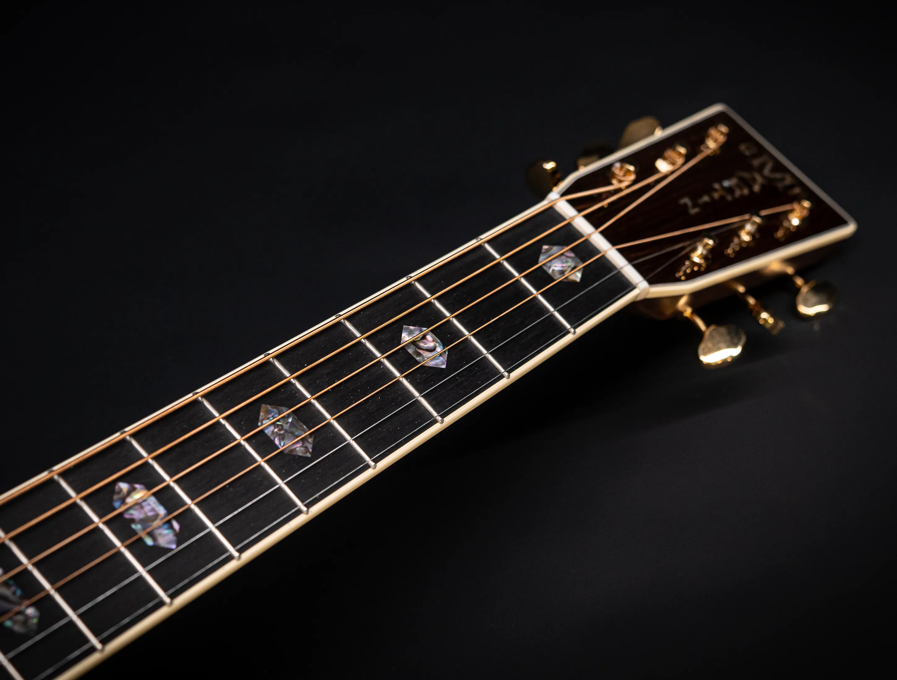 a172098 Martin D-41 (Reimagined) Sunburst Musikhaus-Hermann