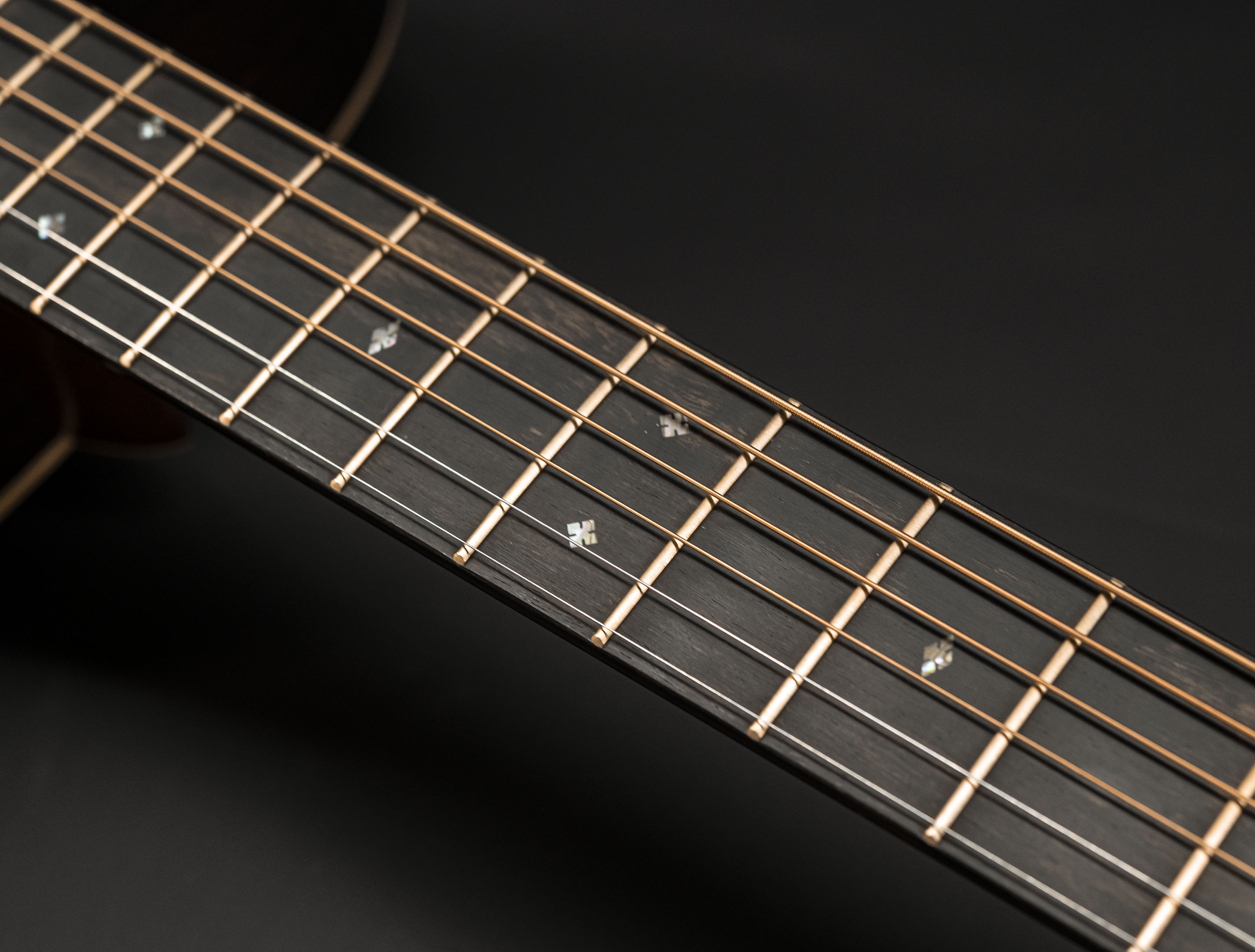 Show gallery (25 images) a118467 martin-d-28-modern-deluxe