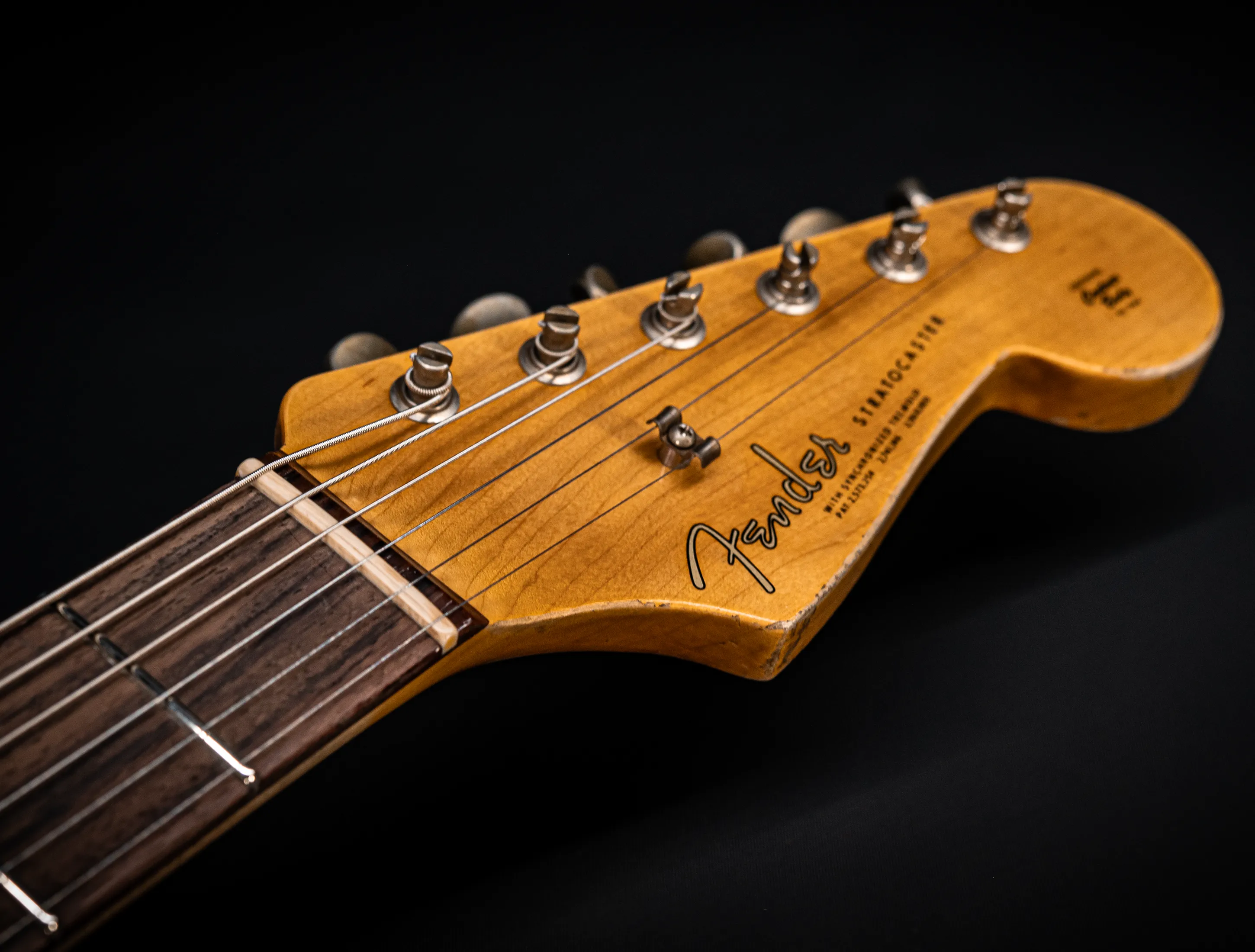 a173085Fender MBD Limited 1963 Humbucker Stratocaster Heavy Relic - Black Muikhaus-Hermann