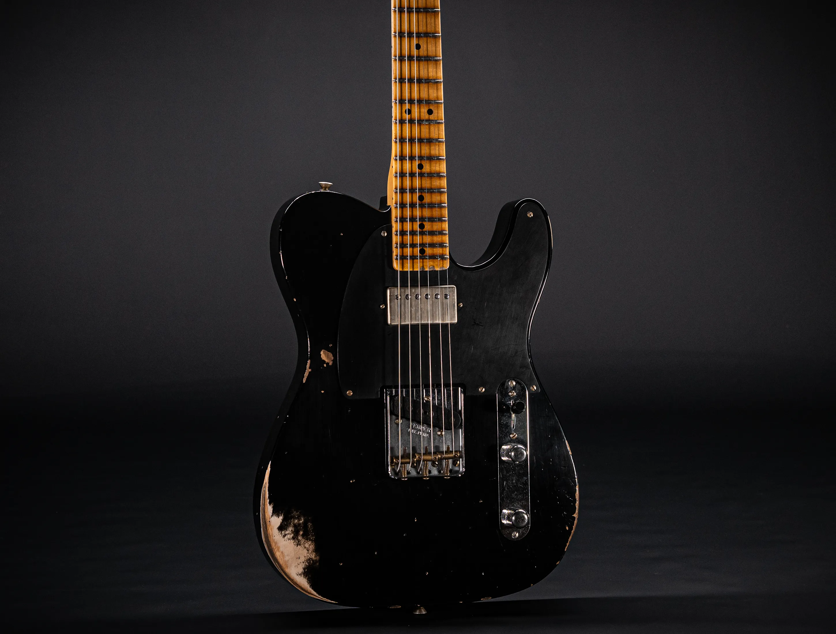 Fender MBD 1952 Telecaster Humbucker Between Relic & Heavy Relic - Black