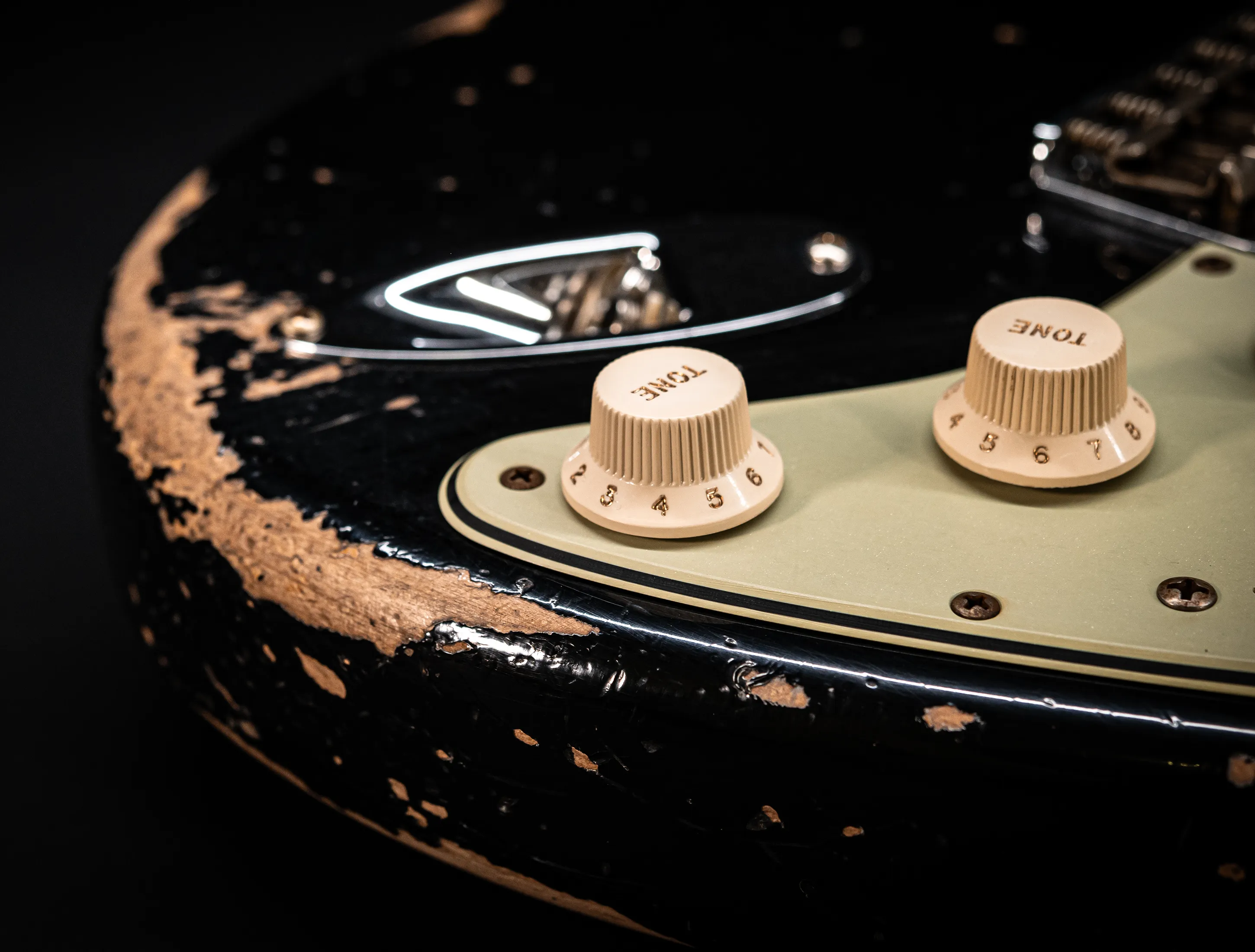 a172978Fender MBD Limited 1963 Hardtail Stratocaster Heavy Relic - Black Muikhaus-Hermann