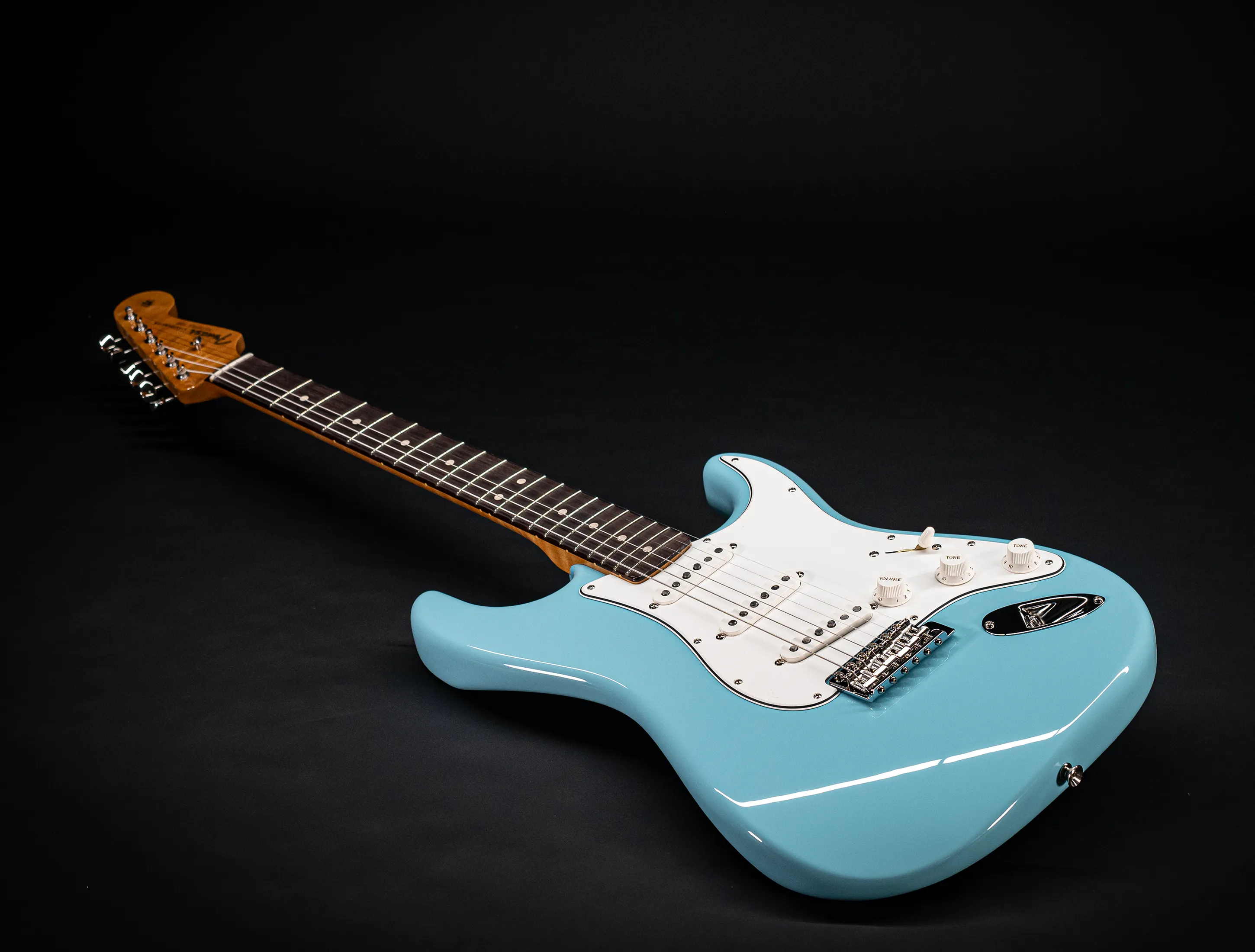 Fender MBD 1963 Stratocaster Prestige NOS flame Neck - Daphne Blue