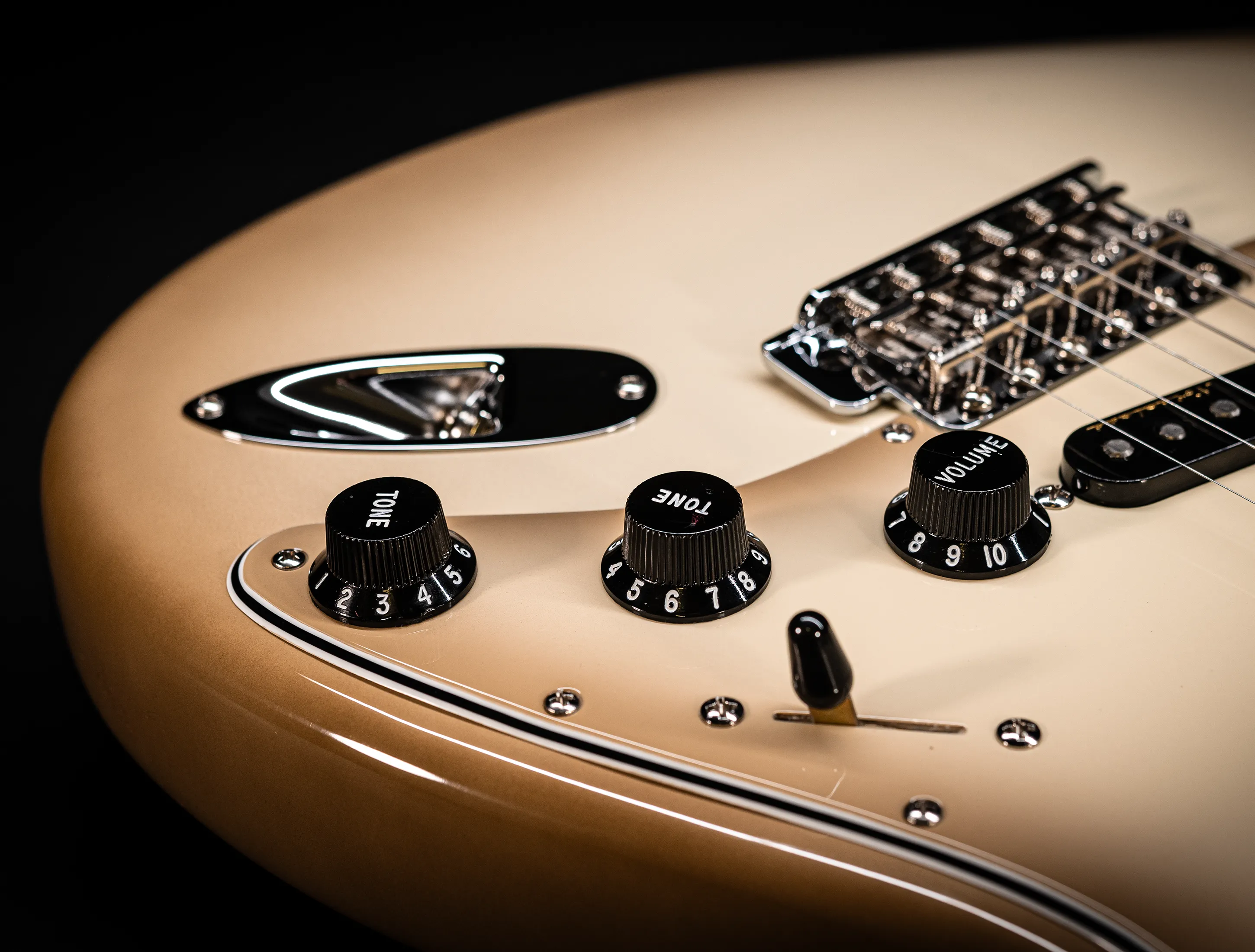 a174522-Fender-Masterbuilt-Todd-Krause-ANTIGUA-50`s-Stratocaster-NOS-