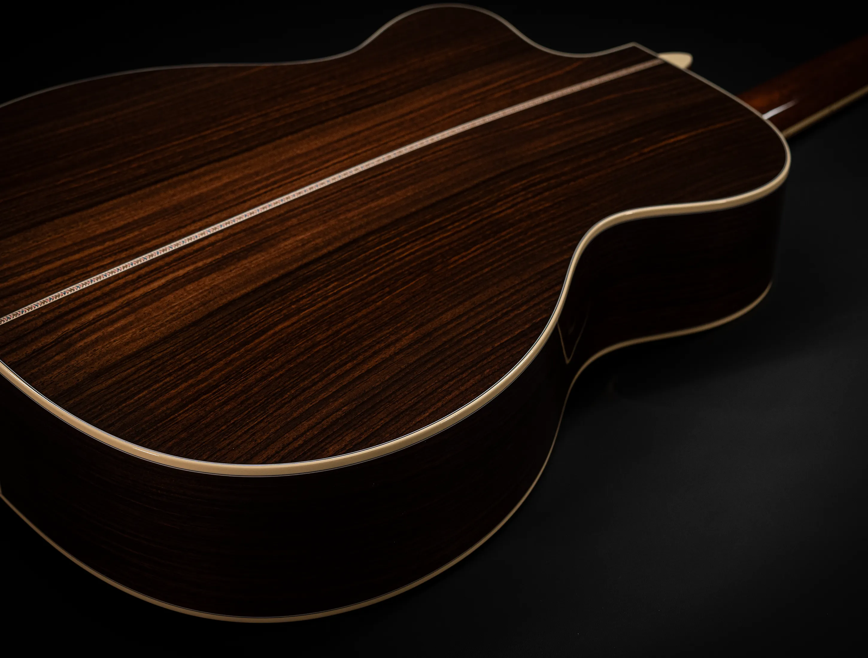 Show gallery (33 images) a162207 Martin 000-42C Custom Shop Golden Era Cutaway 1935 Sunburst