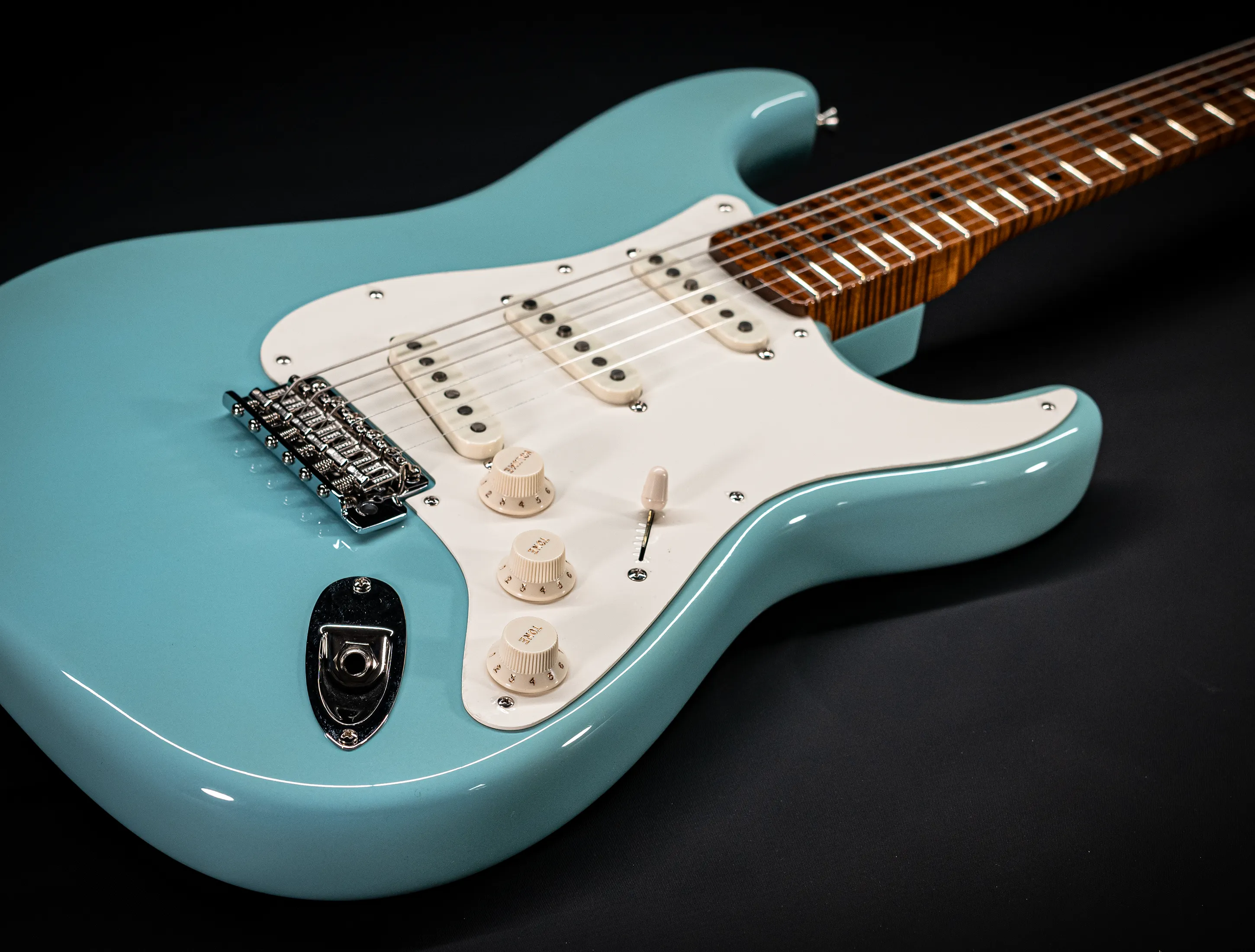 Fender 50`s Limited Stratocaster NOS Mastergrade roasted Flame AAAA Neck - Daphne Blue