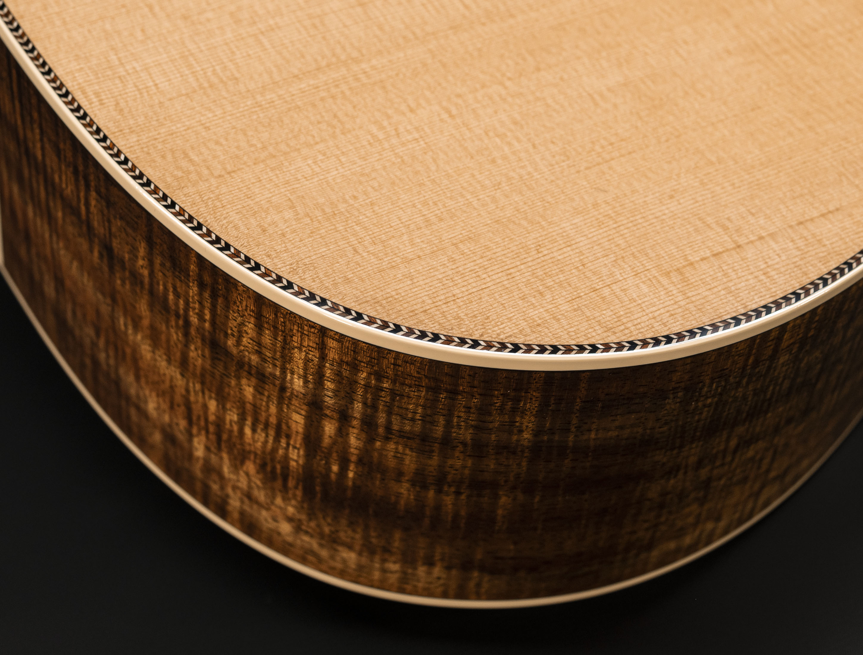 a128139-Martin-Custom-Shop-Super-D-High-Flame-Koa a128139-martin-custom-shop-super-d-high-flame-koa