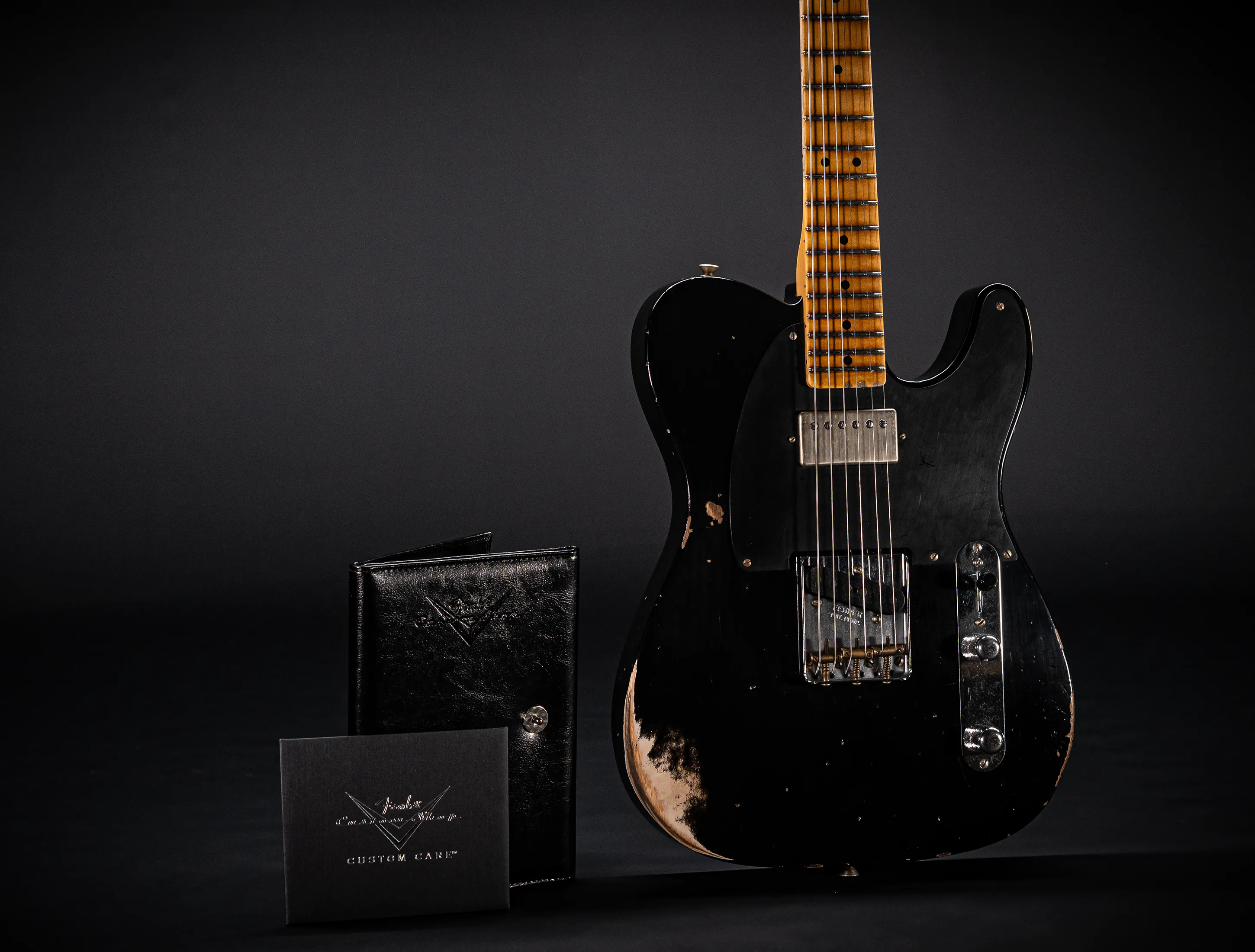 Fender MBD 1952 Telecaster Humbucker Between Relic & Heavy Relic - Black