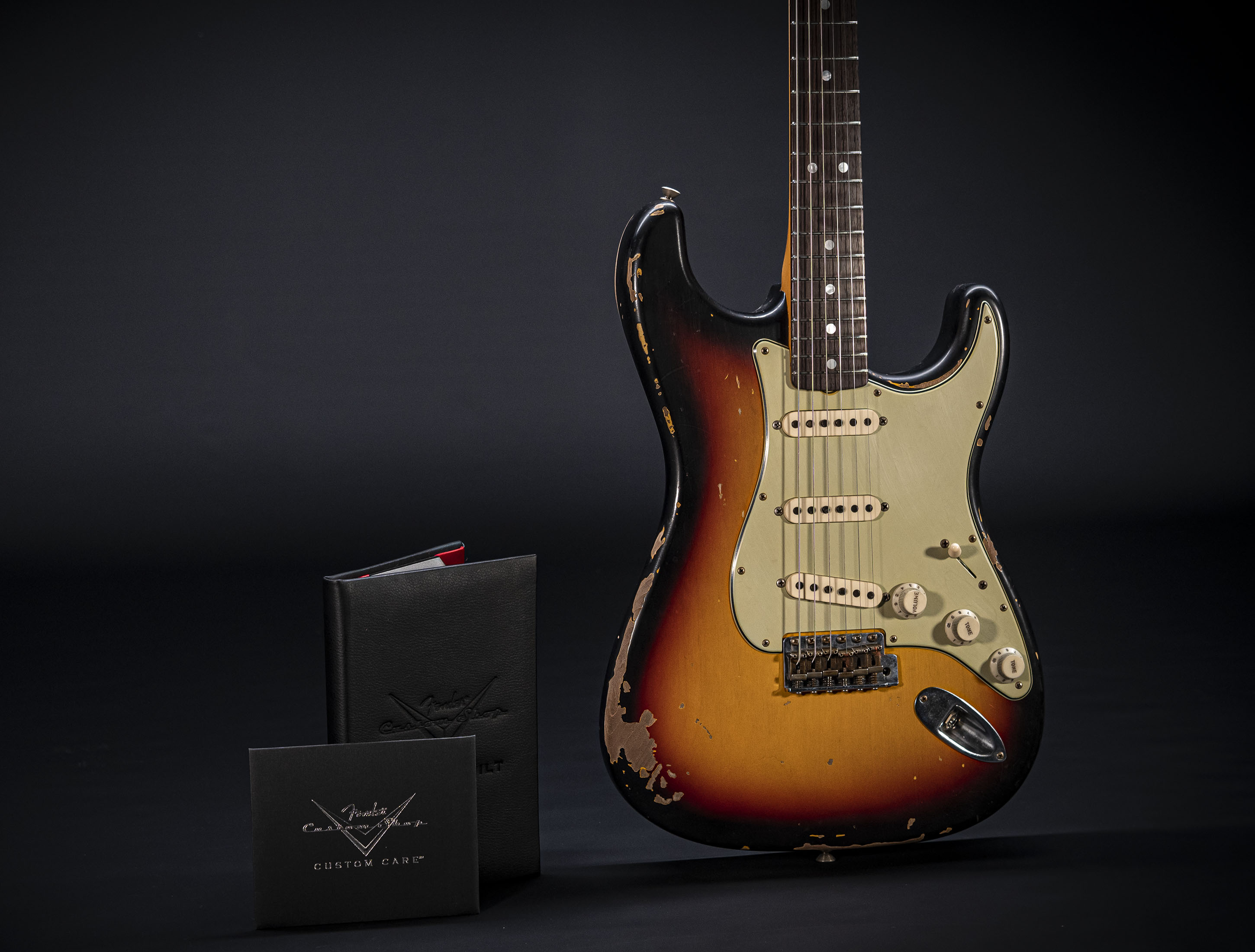 Fender Masterbuilt Austin MacNutt MICHAEL LANDAU 1968 Stratocaster - 3-tone Sunburst