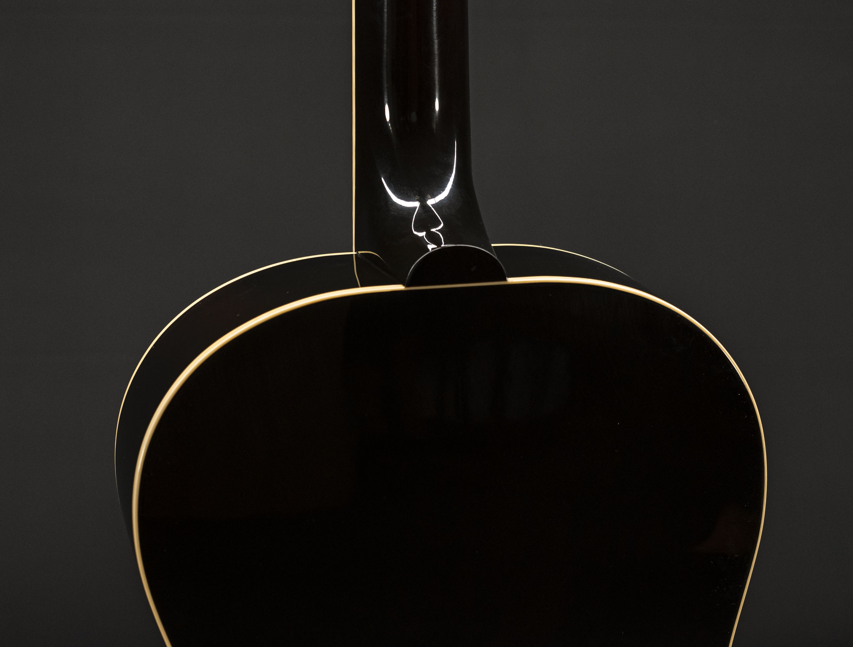 Show gallery (24 images) a119831gibson-nathaniel-rateliff-lg-2-western