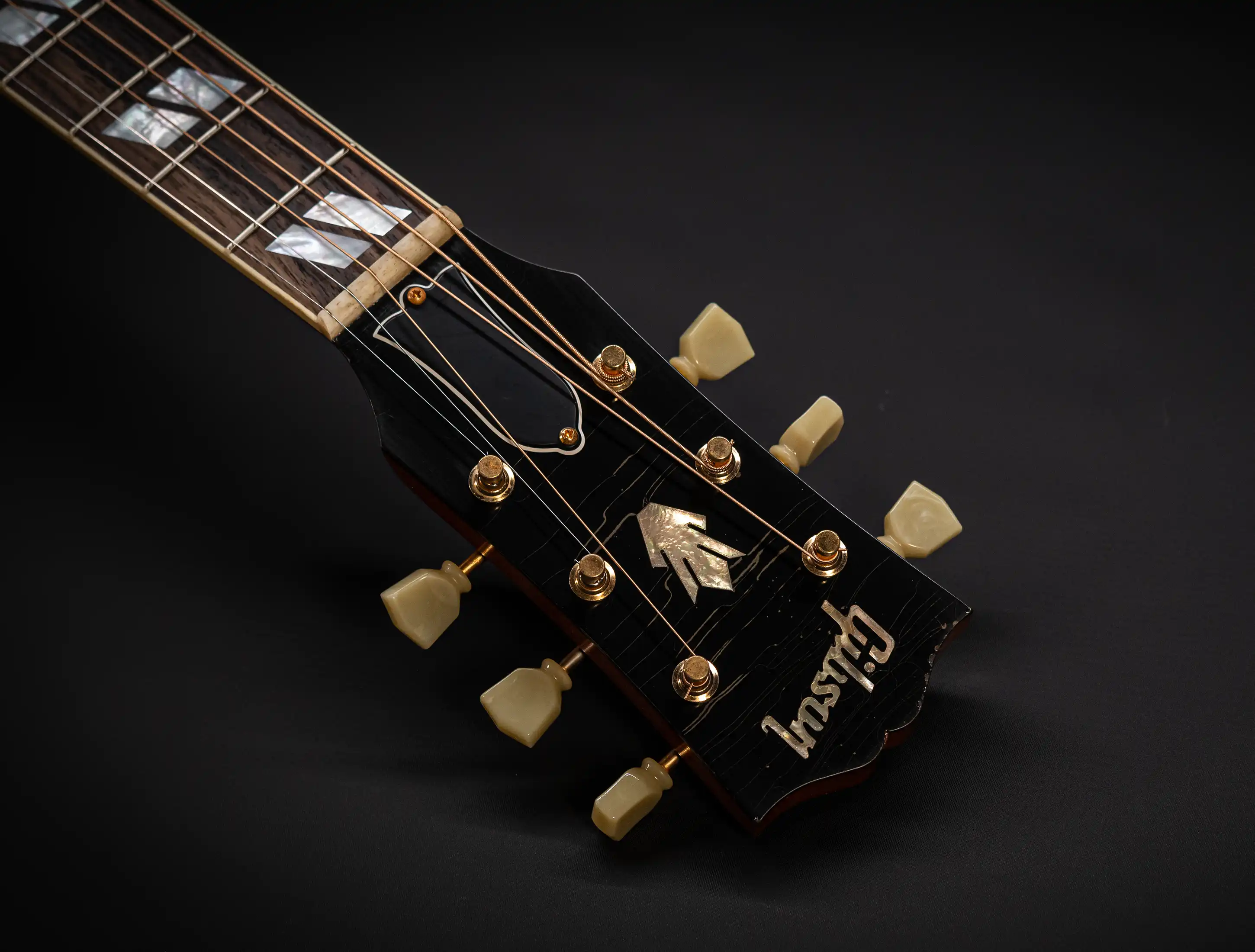 a155282 Gibson 1960 Hummingbird Murphy Lab Light Aged