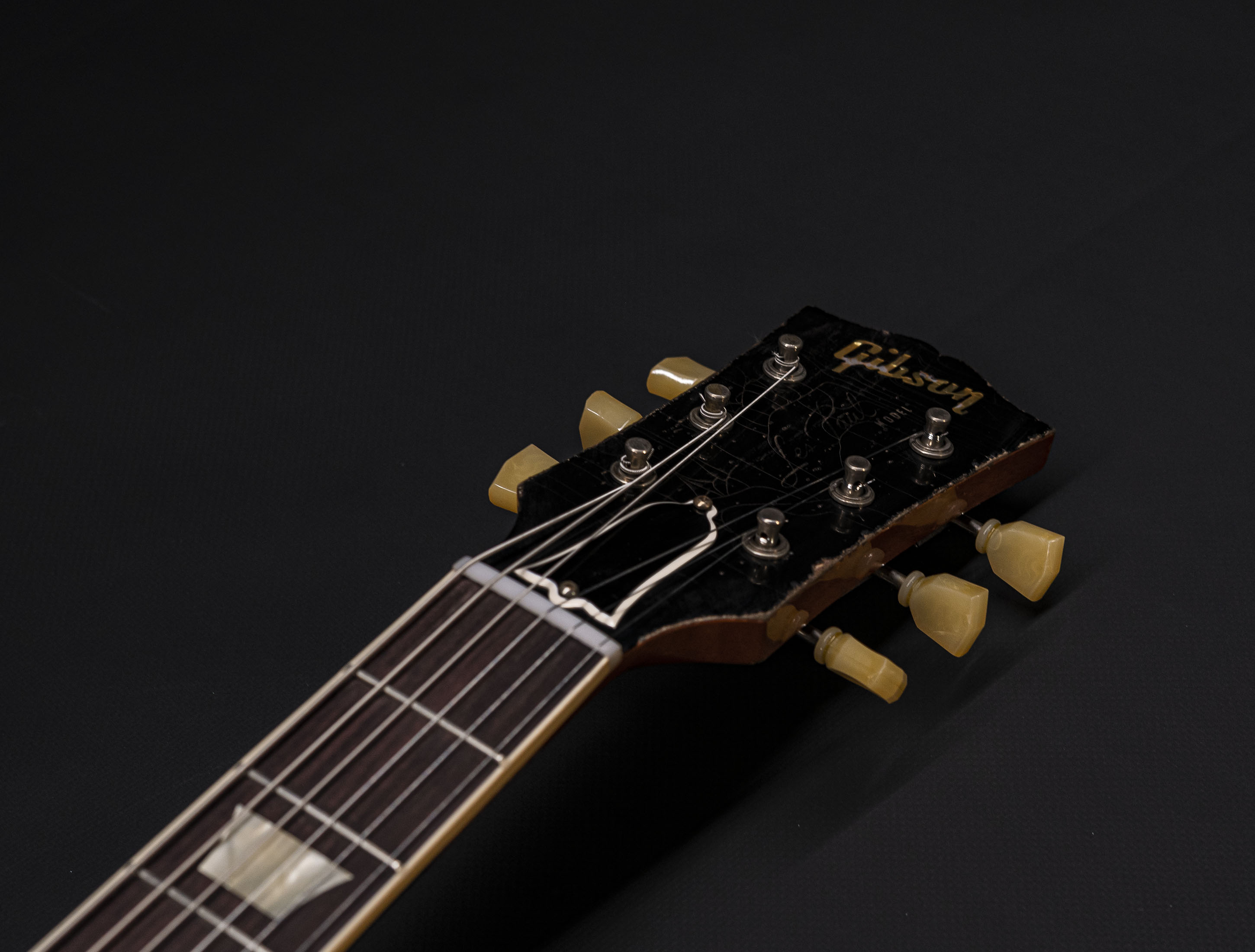 a123773_Gibson-Les-Paul-1957-Goldtop-Reissue-Murphy-Lab-Ultra-Heavy-Aged a123773 gibson-les-paul-1957-goldtop-reissue-murphy-lab-ultra-heavy-aged