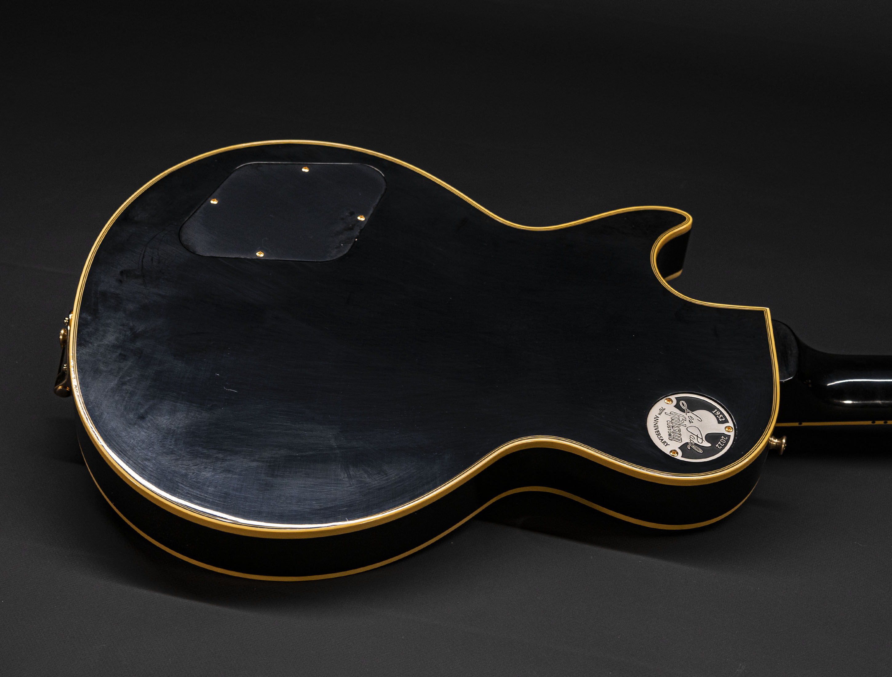 Galerie anzeigen (26 Bilder) a120213 gibson-les-paul-custom-1957-reissue-3-pickup-bigsby-vos-ebony