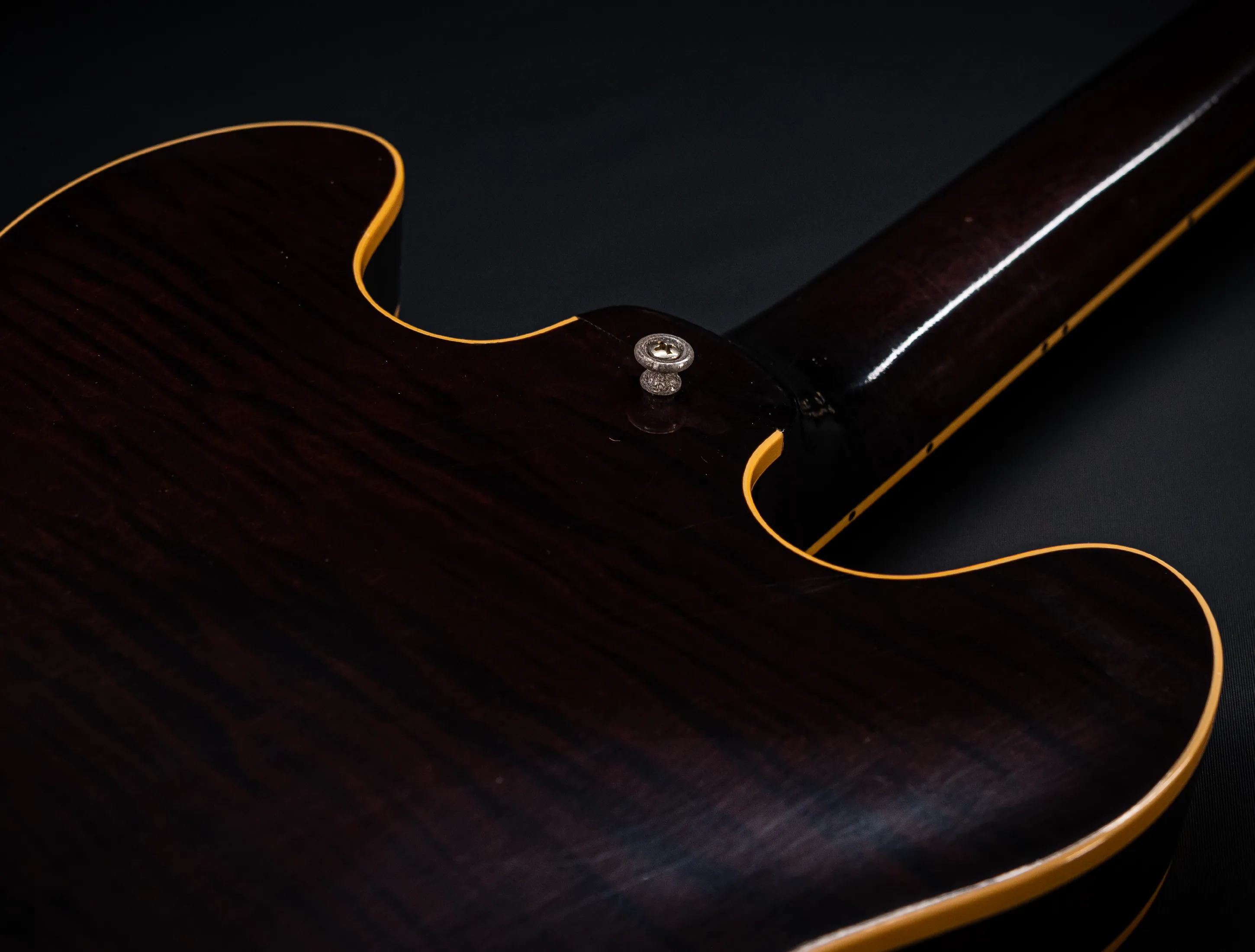 Gibson ES-335 1964 Custom Shop Murphy Lab Ultra Light Aged Figured Maple - Dark Walnut