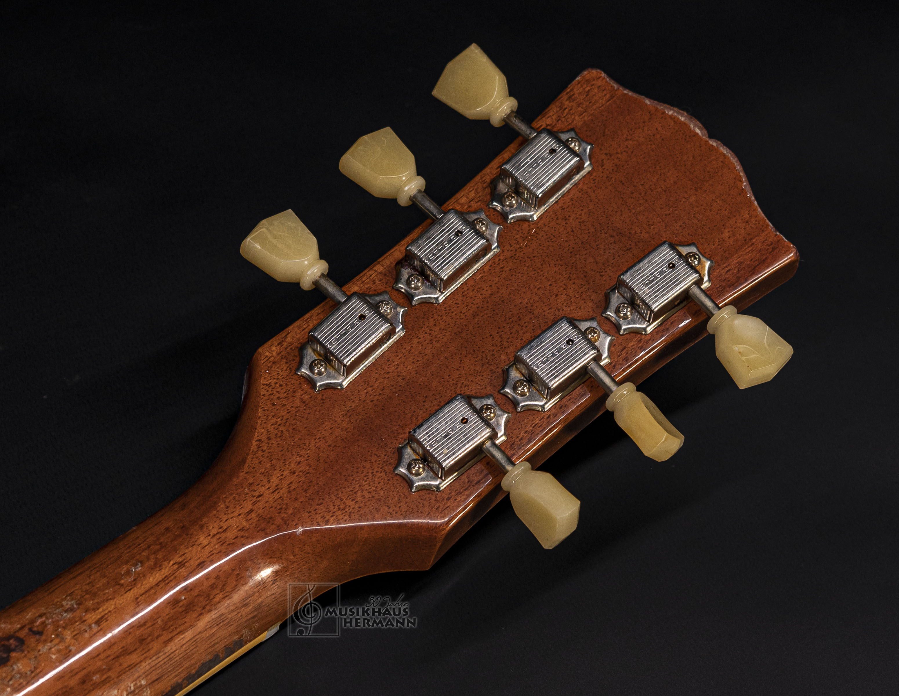 Show gallery (25 images) a10-3357-gibson-1959-es-335-vintage-natural-ultra-heavy-aged