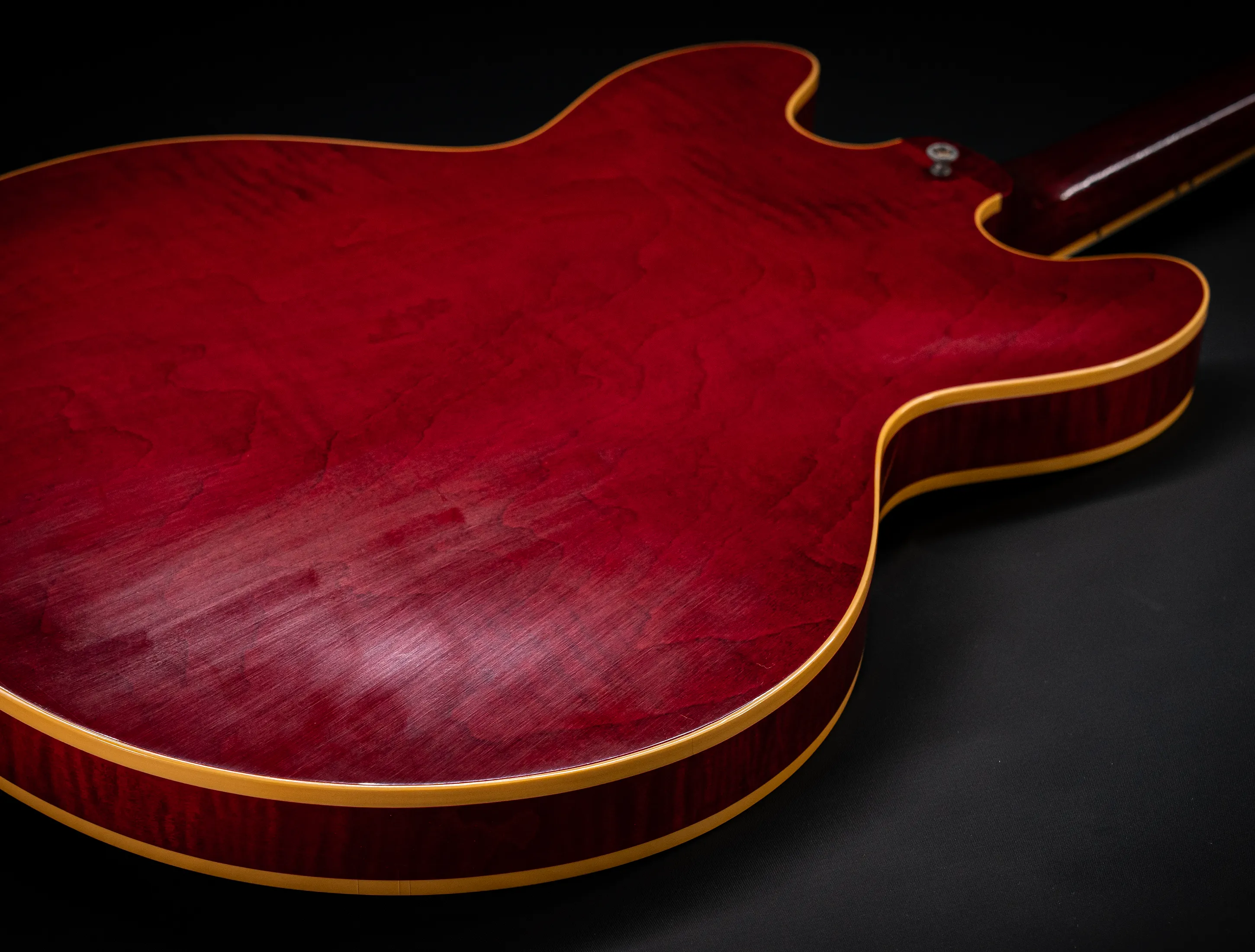 Gibson ES-335 1964 Custom Shop Murphy Lab Ultra Light Aged Figured Maple - 60s Cherry Red