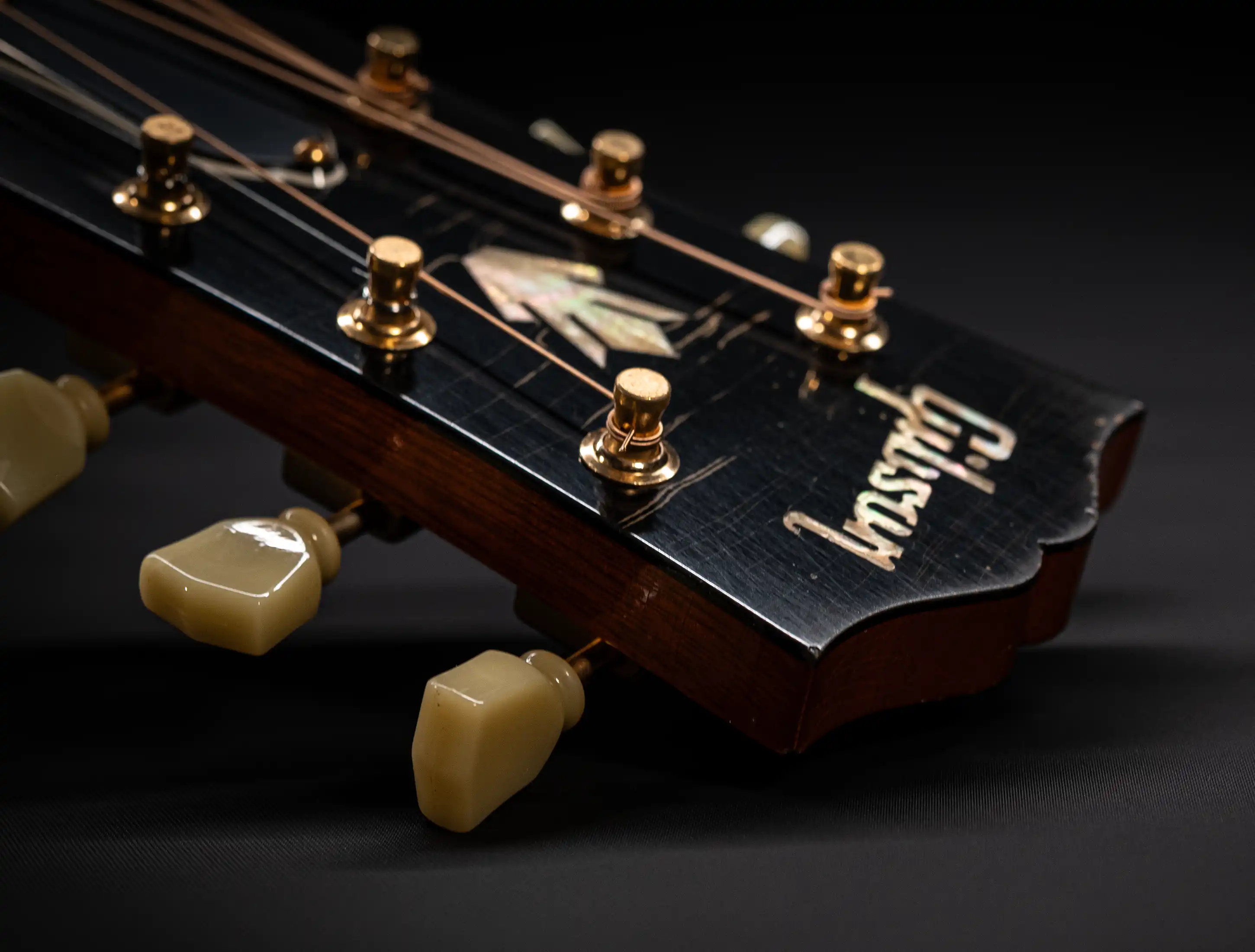 a155283 Gibson 1960 Hummingbird Murphy Lab Light Aged