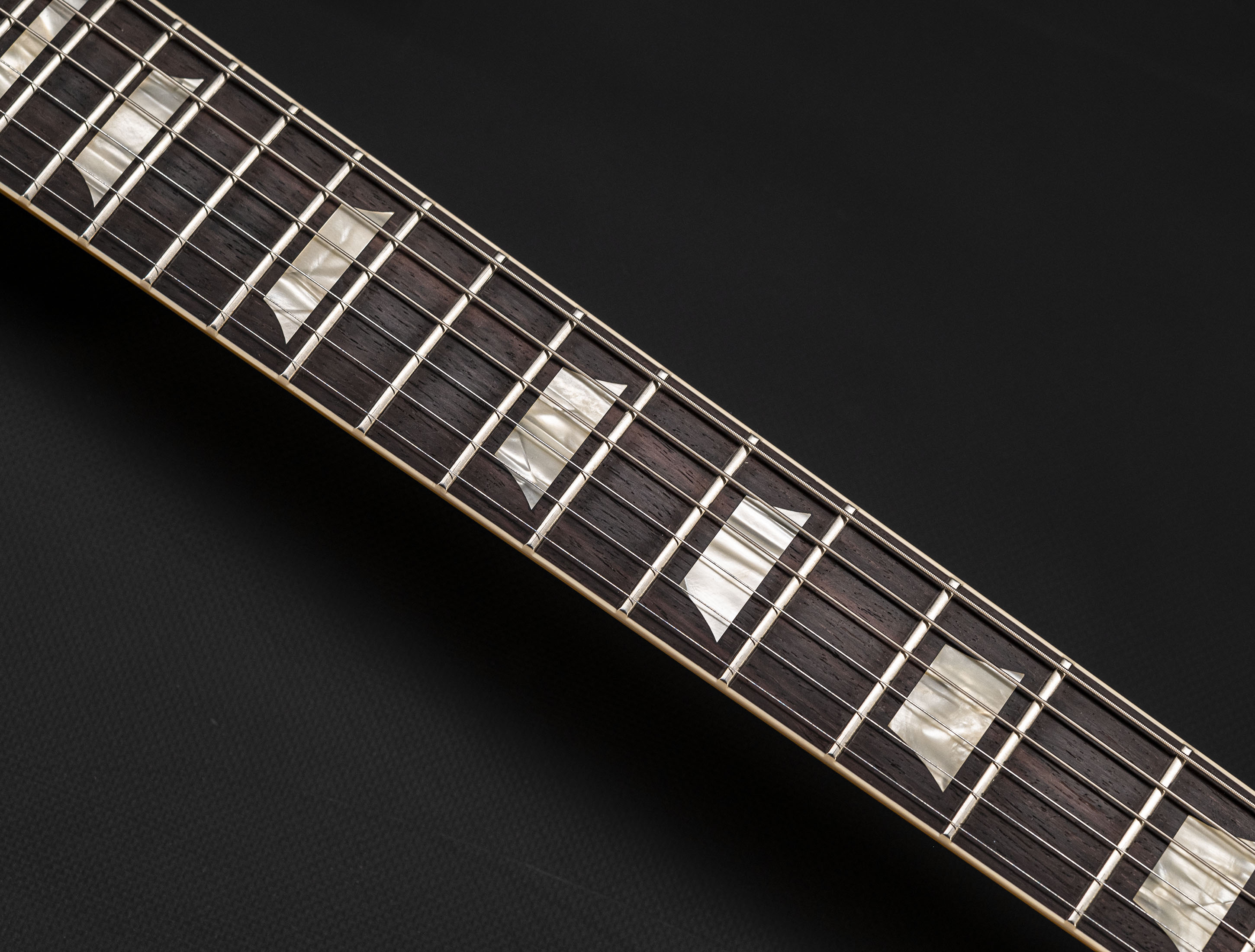 a125468-Gibson-SG-1964-Standard-Reissue-Maestro-Vibrola-Murphy-Lab-Ultra-Light-Aged-Cherry-Red a125468-gibson-sg-1964-standard-reissue-maestro-vibrola-murphy-lab-ultra-light-aged-cherry-red