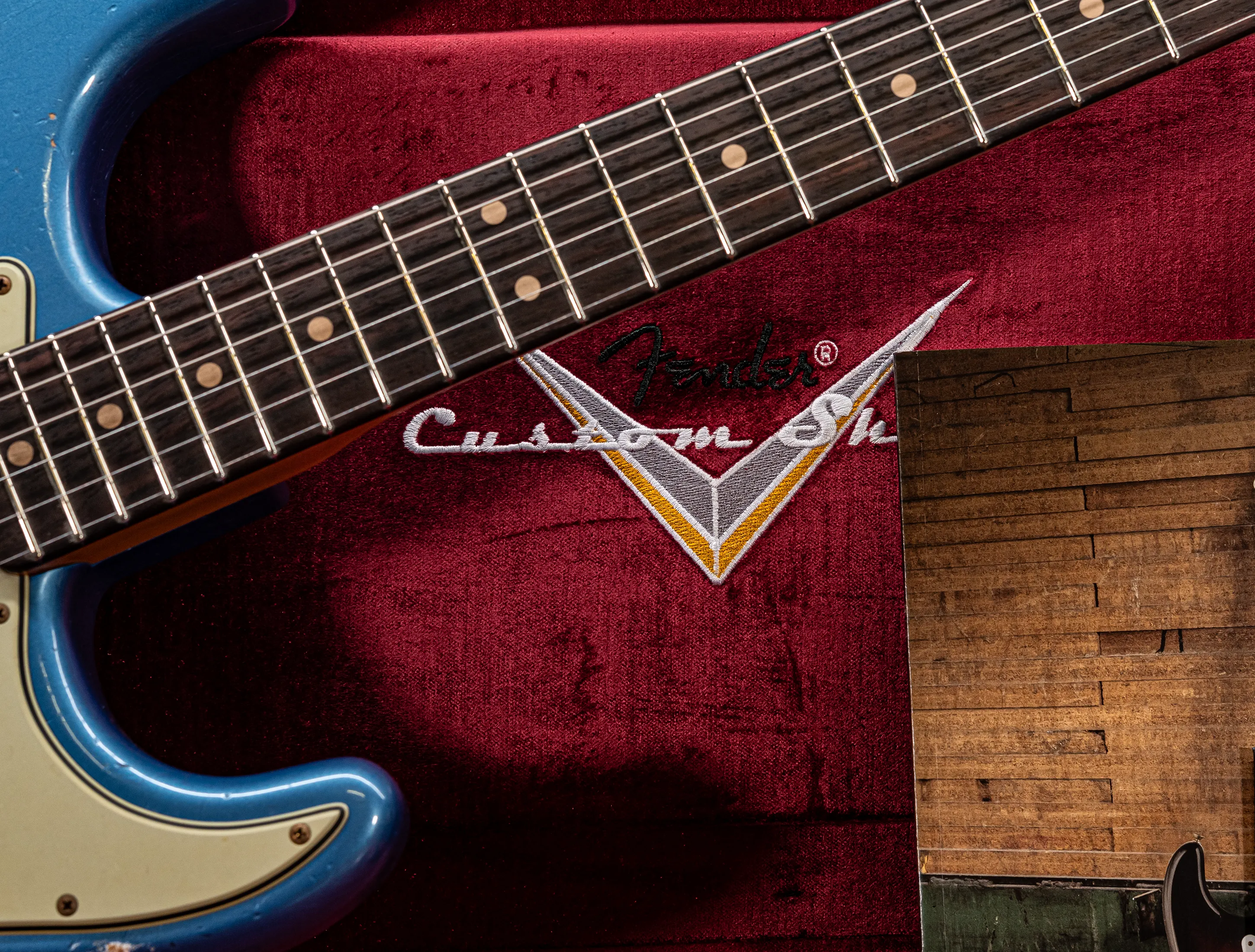 a176092-Fender-MBD-Limited-1963-Hardtail-Stratocaster-Heavy-Relic-Lake-Placid-Blue-