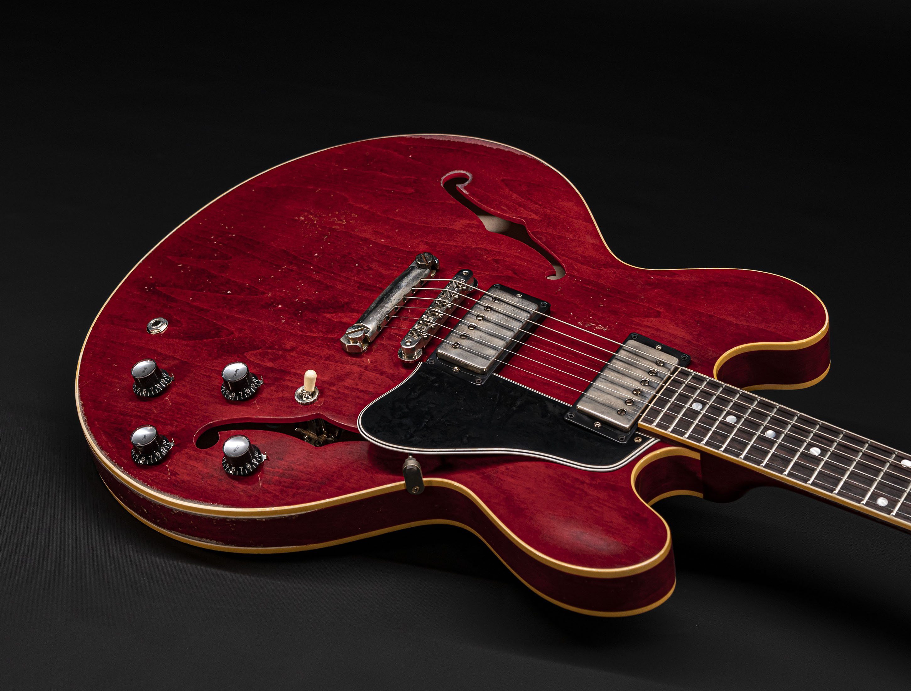 a128114-Gibson-1961-ES-335-Heavy-Aged-Murphy-Lab-Sixties-Cherry a128114-gibson-1961-es-335-heavy-aged-murphy-lab-sixties-cherry