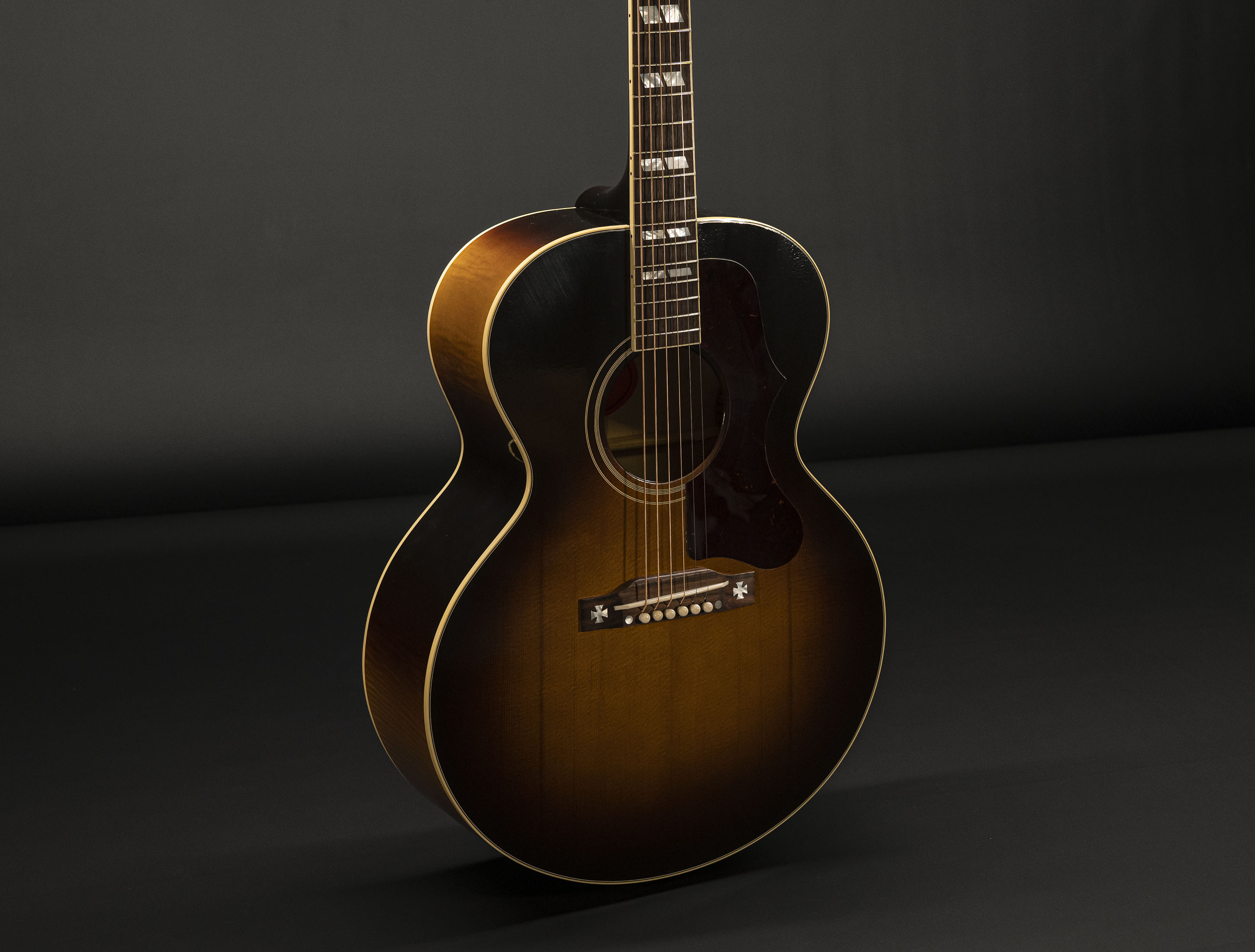 Gibson 1952 J-185 Vintage Sunburst