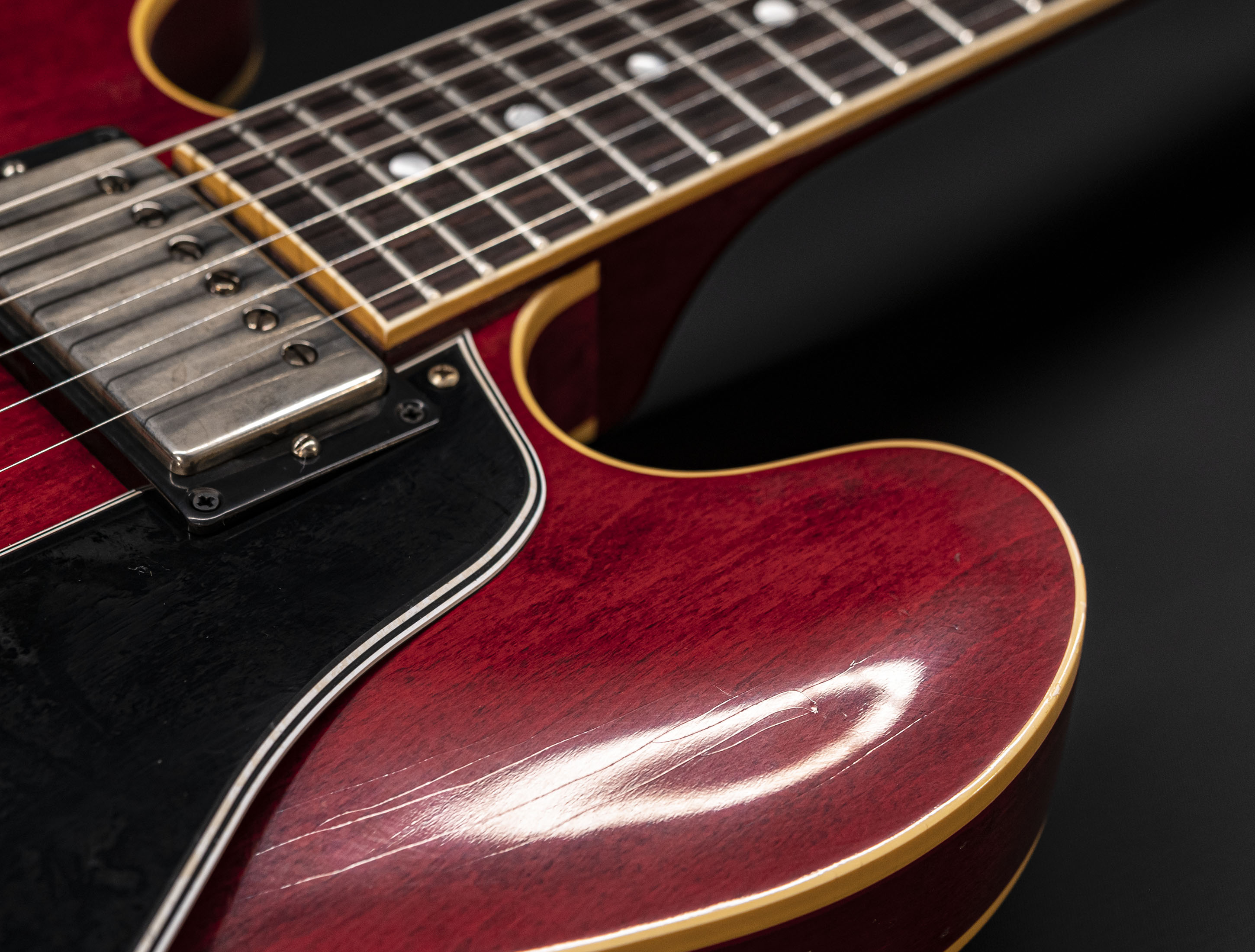 a128099-Gibson-1961-ES-335-Heavy-Aged-Murphy-Lab-Sixties-Cherry a128099-gibson-1961-es-335-heavy-aged-murphy-lab-sixties-cherry