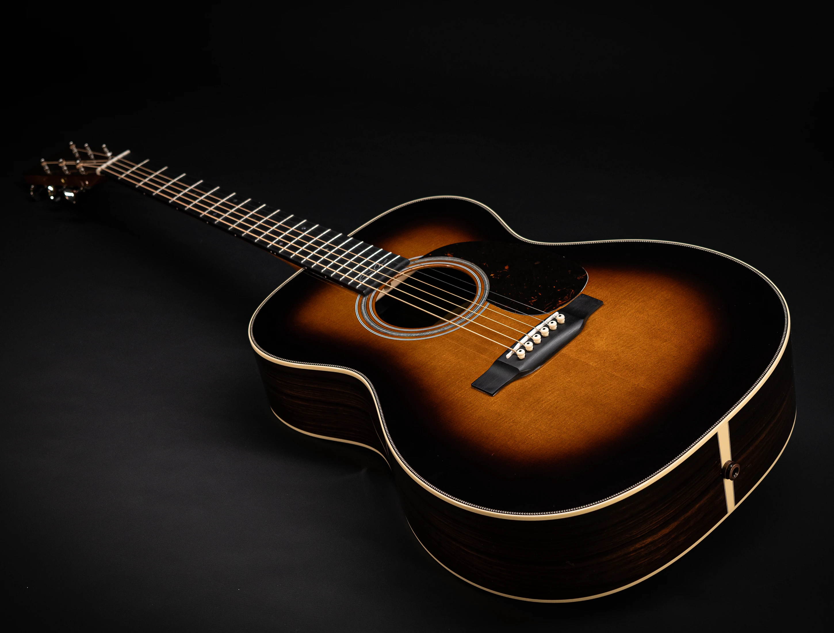 Galerie anzeigen (24 Bilder) a172414 Martin 000-28EC E LRB Eric Clapton - LR Baggs VTC Musikhaus-Hermann