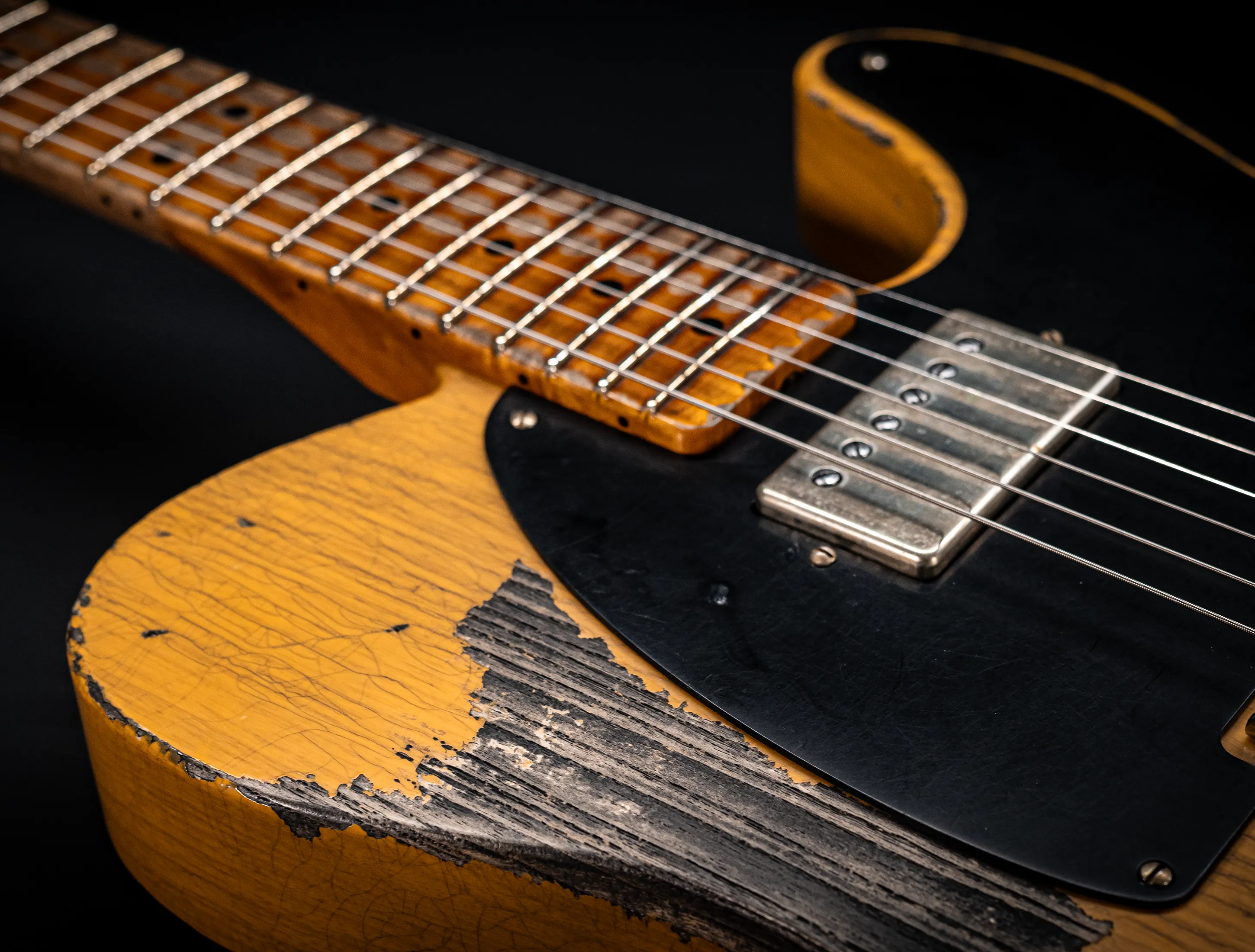 Fender MBD II 1952 Humbucker Telecaster Super Heavy Relic 1pc. Ash Body - Butterscotch Blonde