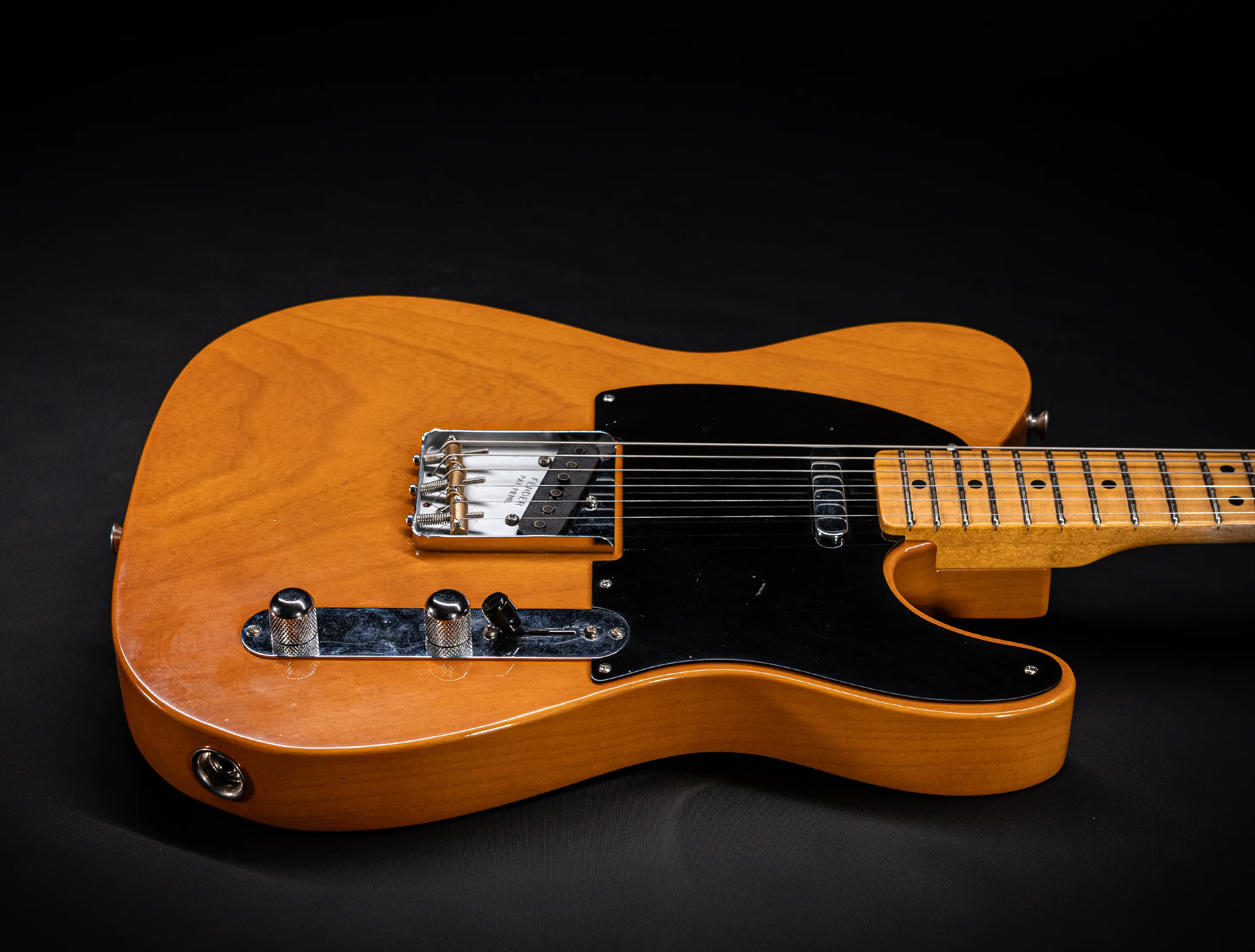 Fender Senior Masterbuilt Jason Smith 1952 Telecaster Closet Classic - 1pc Ash Antique Butterscotch Blonde