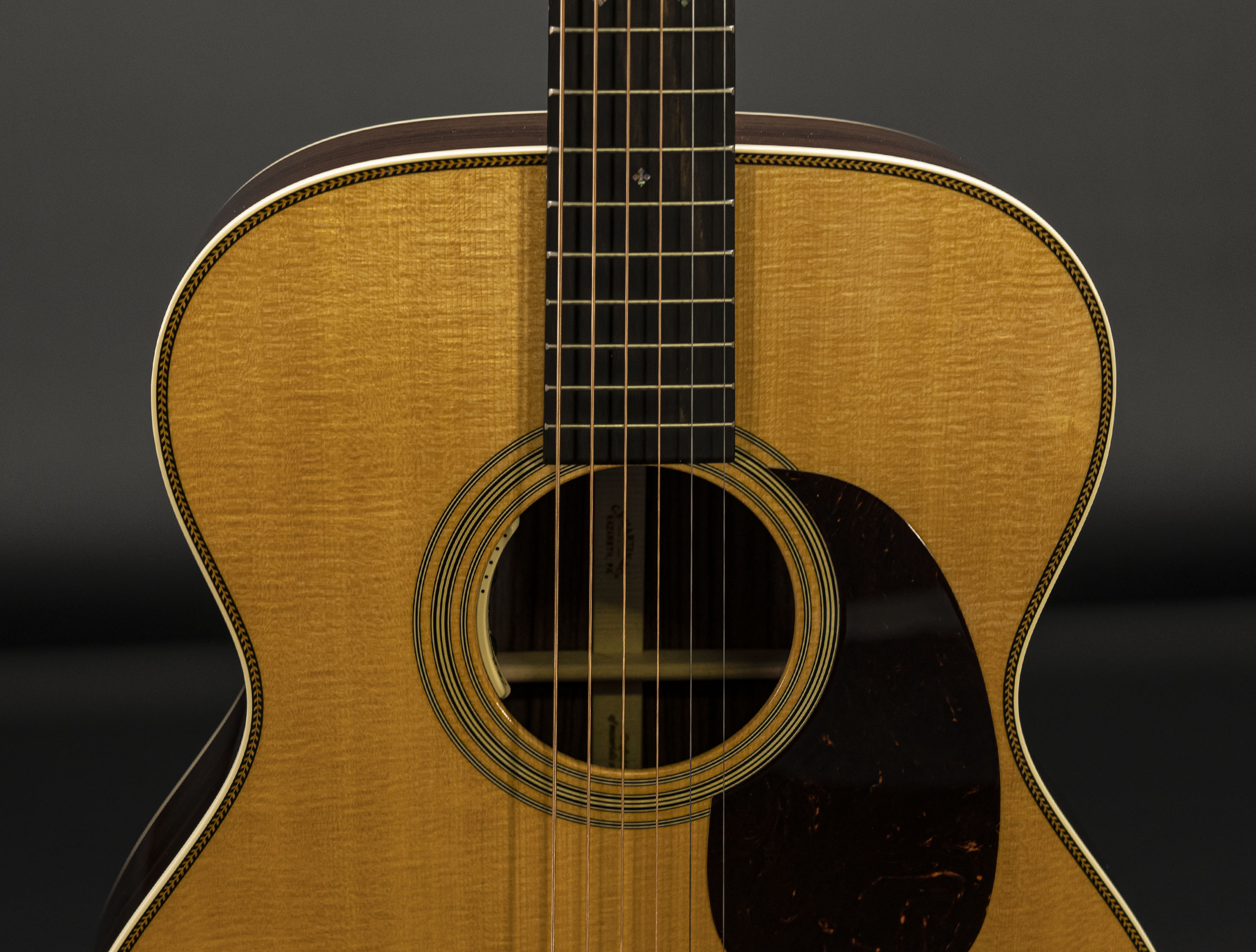 Galerie anzeigen (15 Bilder) a115594 martin-000-28-reimagined-lr-baggs-anthem