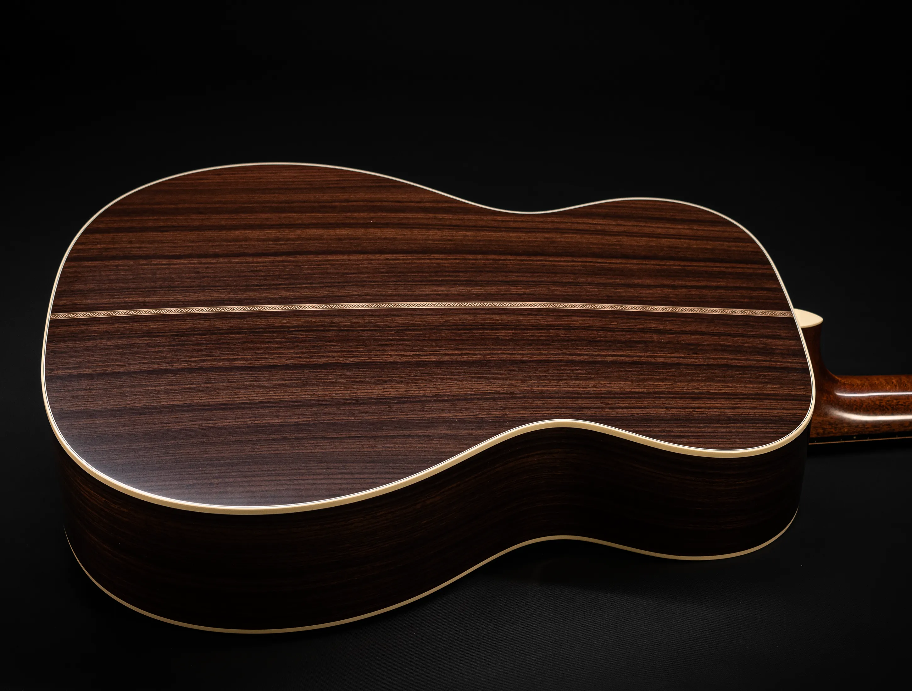 Galerie anzeigen (30 Bilder) a170580 Martin Custom Shop 000-28 Authentic 1937 - Ambertone Burst