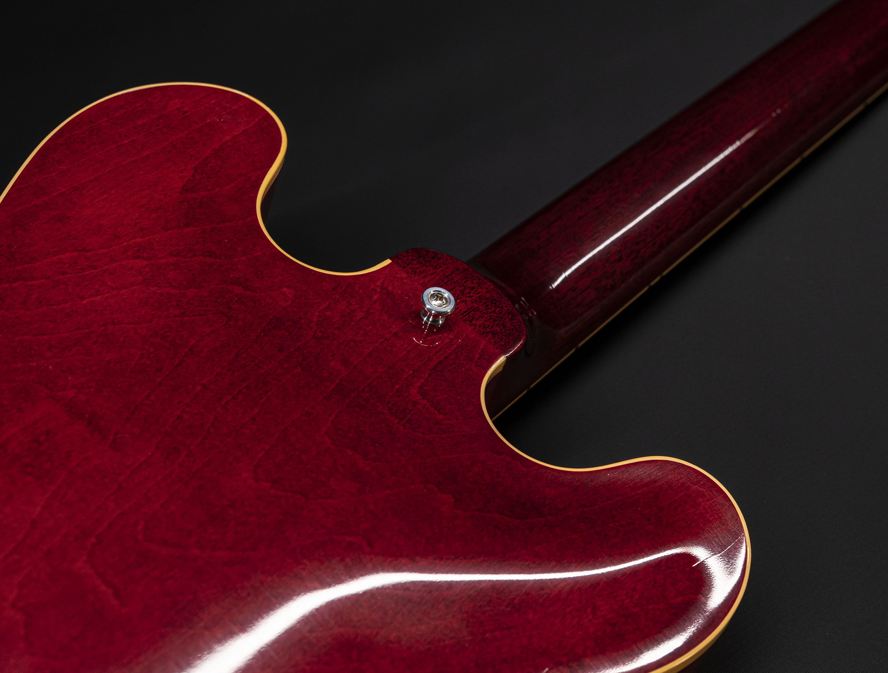a126633_Gibson-ES-335-1961-Murphy-Lab-Ultra-Light-Aged-Sixties-Cherry a126633 gibson-es-335-1961-murphy-lab-ultra-light-aged-sixties-cherry
