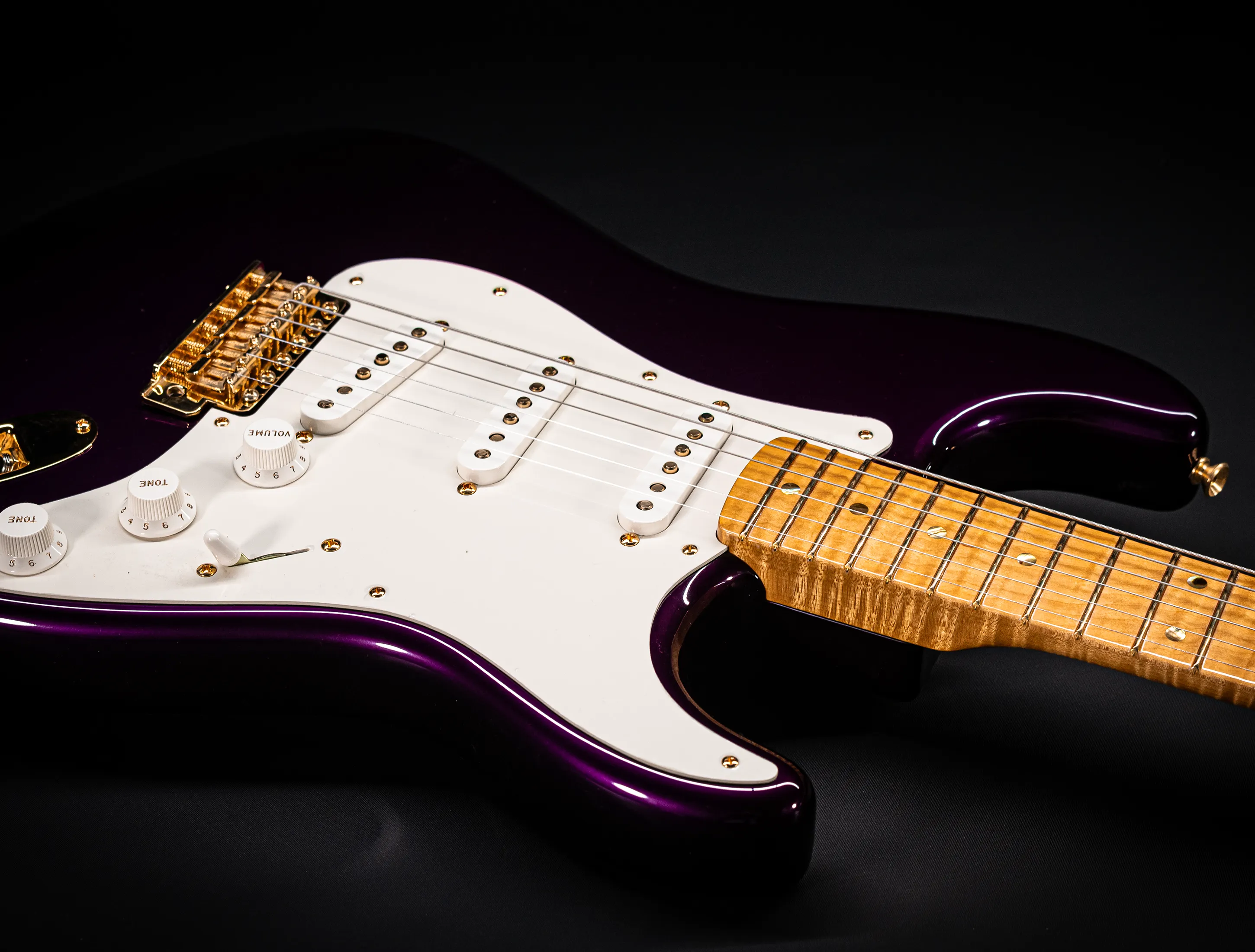 Fender MBD 1957 Stratocaster GLOSS NOS flame Neck - Purple Metallic