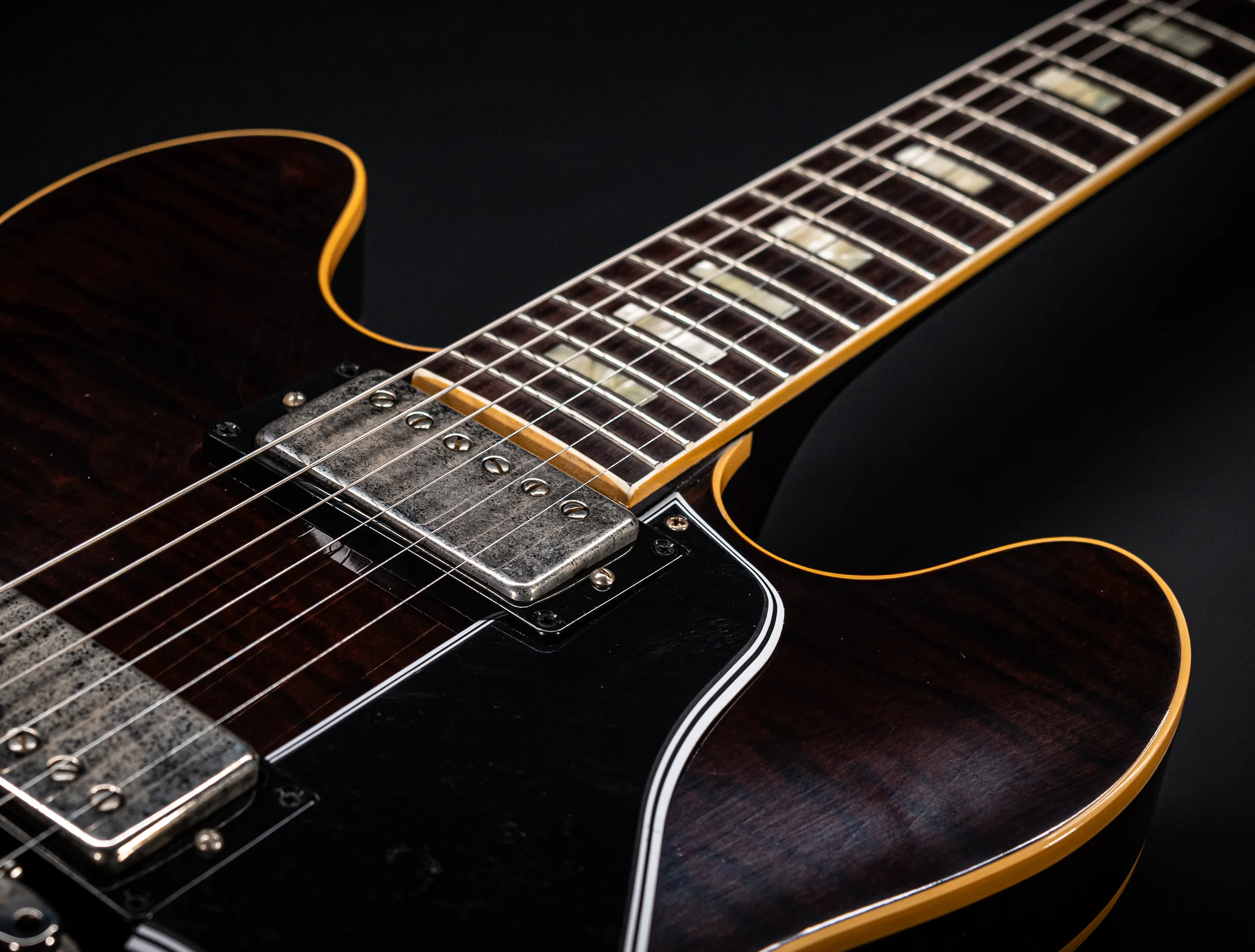 Gibson ES-335 1964 Custom Shop Murphy Lab Ultra Light Aged Figured Maple - Dark Walnut