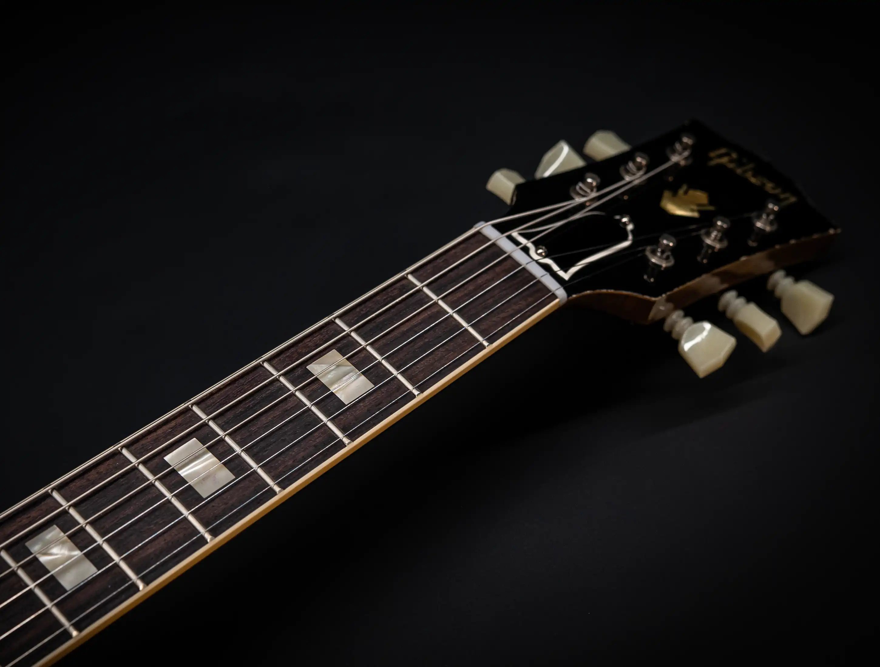 Galerie anzeigen (29 Bilder) a154456 Gibson-ES-335-1964-Custom-Shop-Murphy-Lab-Light-Aged-Figured-Maple-Antique-Walnut-Stain