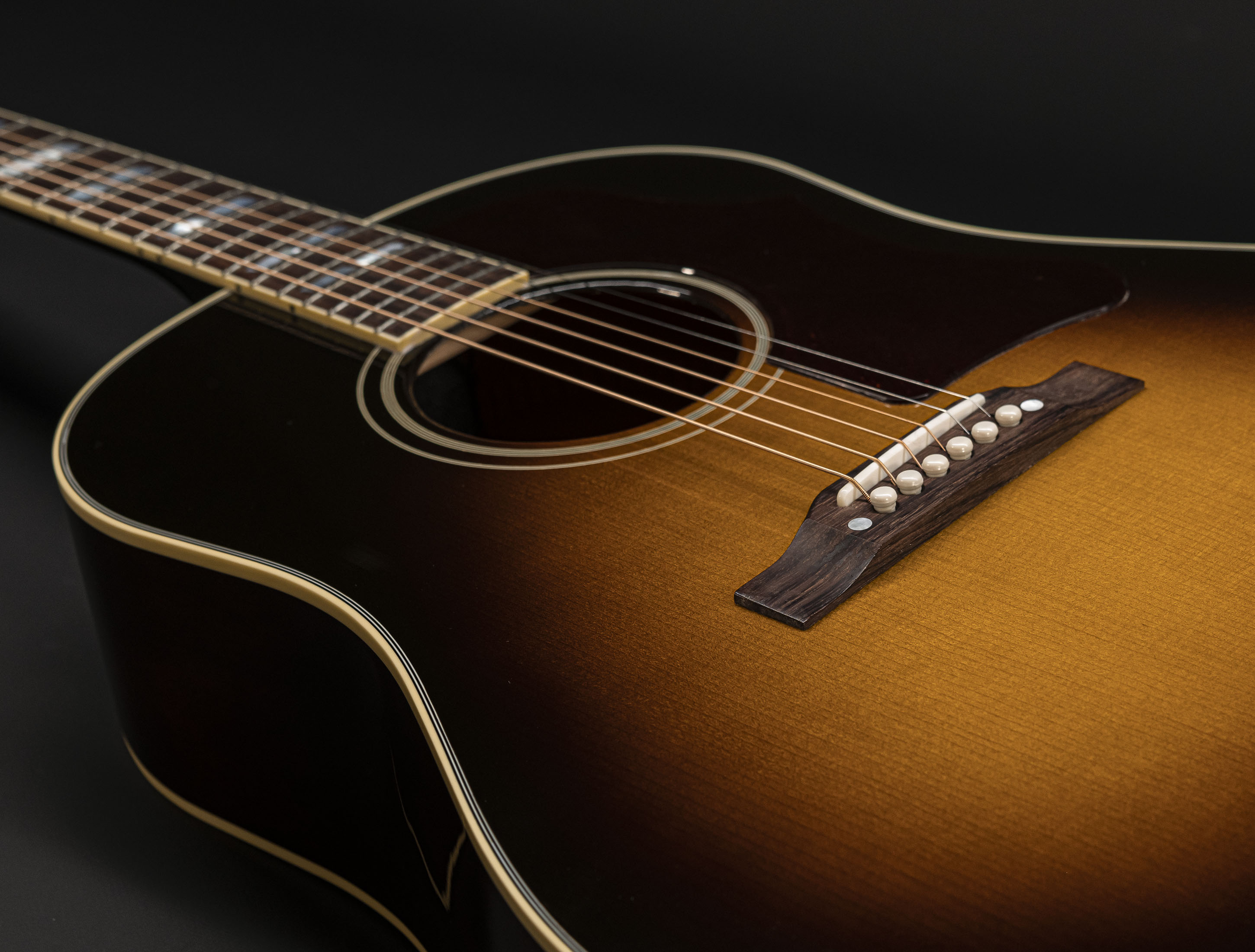 Show gallery (25 images) a125031 gibson-southern-jumbo-original-vintage-sunburst