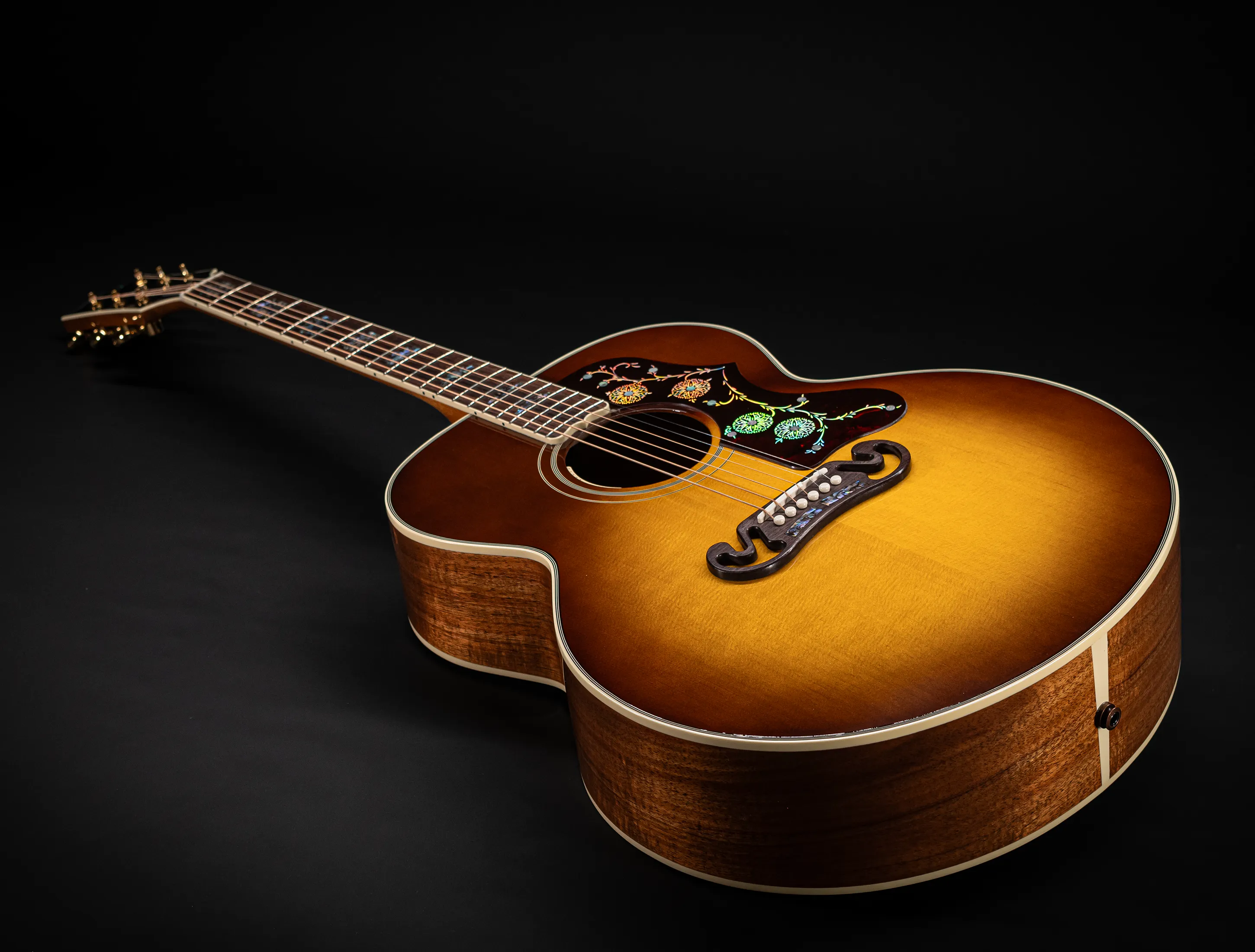 Gibson SJ-200 Elegant Koa - Honey Burst
