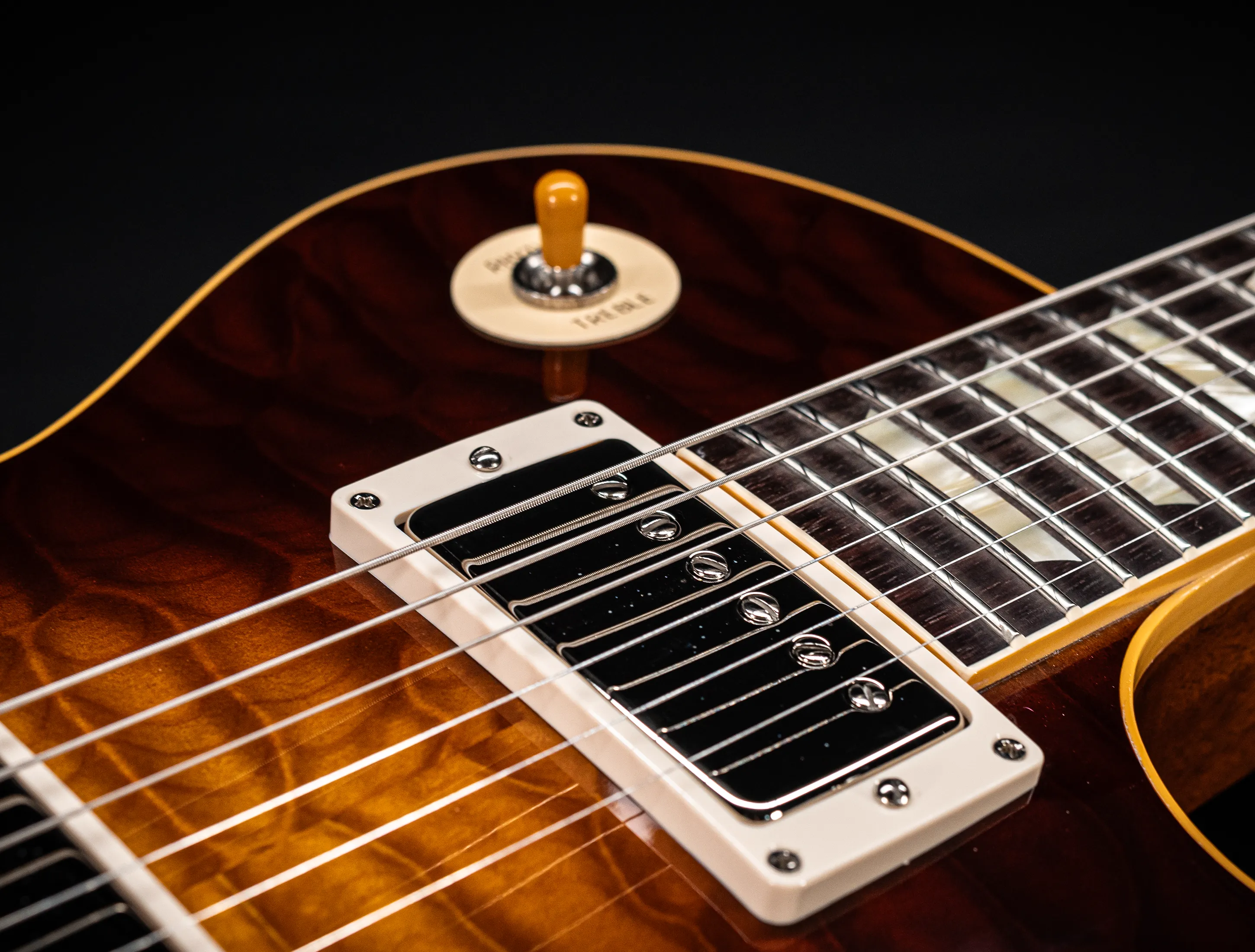 Gibson Les Paul 1959 Reissue ULTRA 5A-Quilt Maple Top - GLOSS "Factory Special"