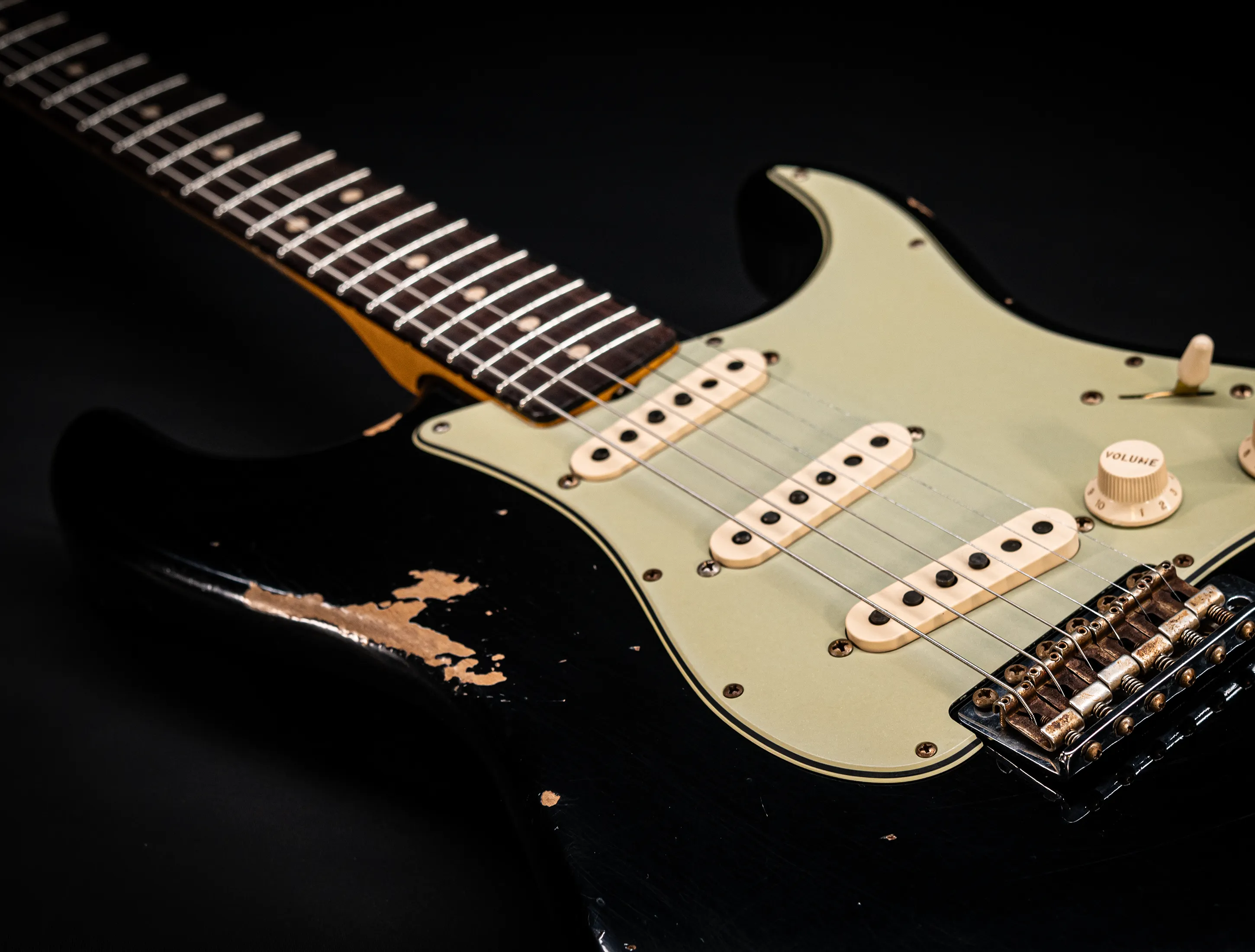 a173139Fender MBD Limited 1963 Stratocaster Heavy Relic - Black Muikhaus-Hermann