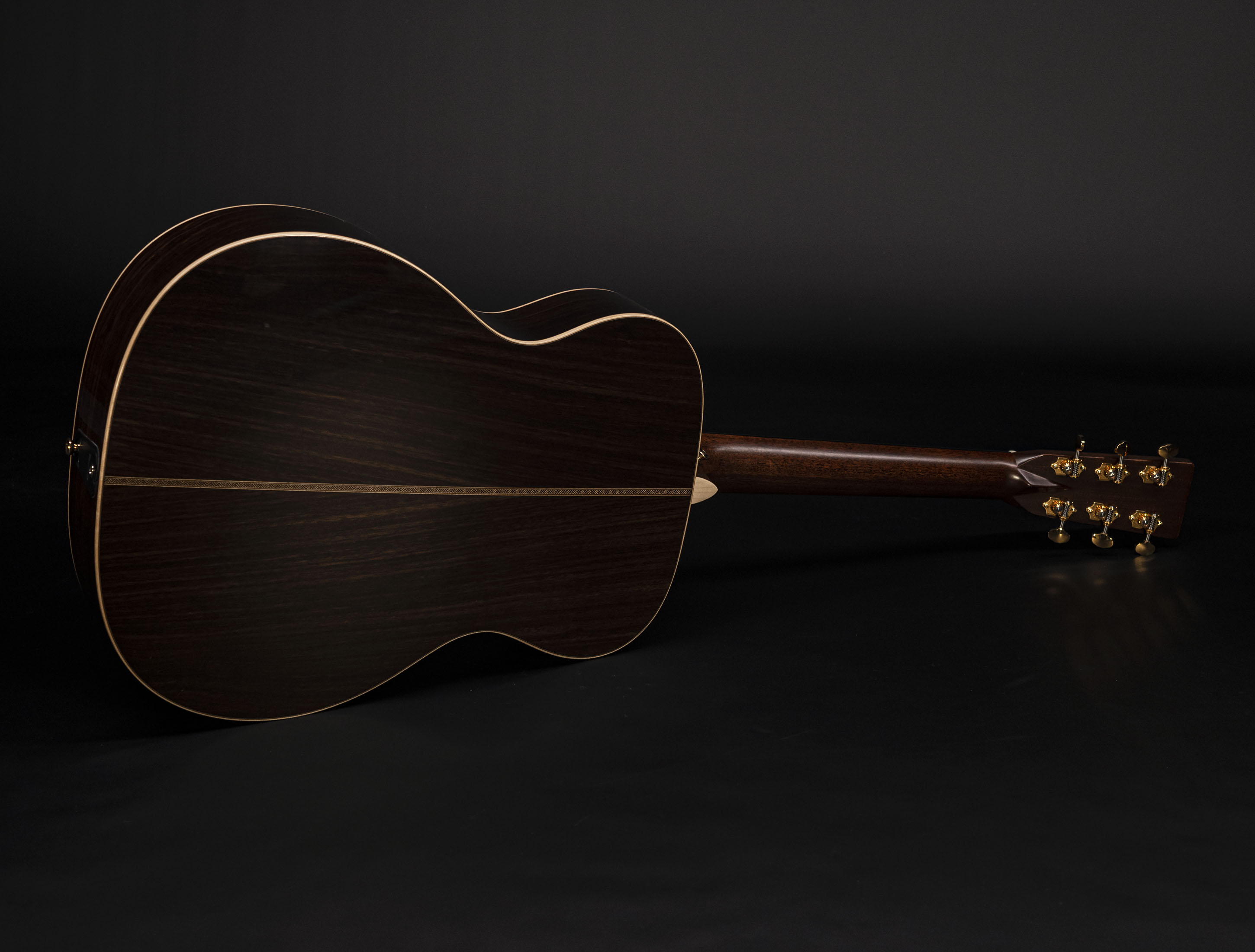 Show gallery (19 images) a10-5904-martin-000-28e-modern-deluxe