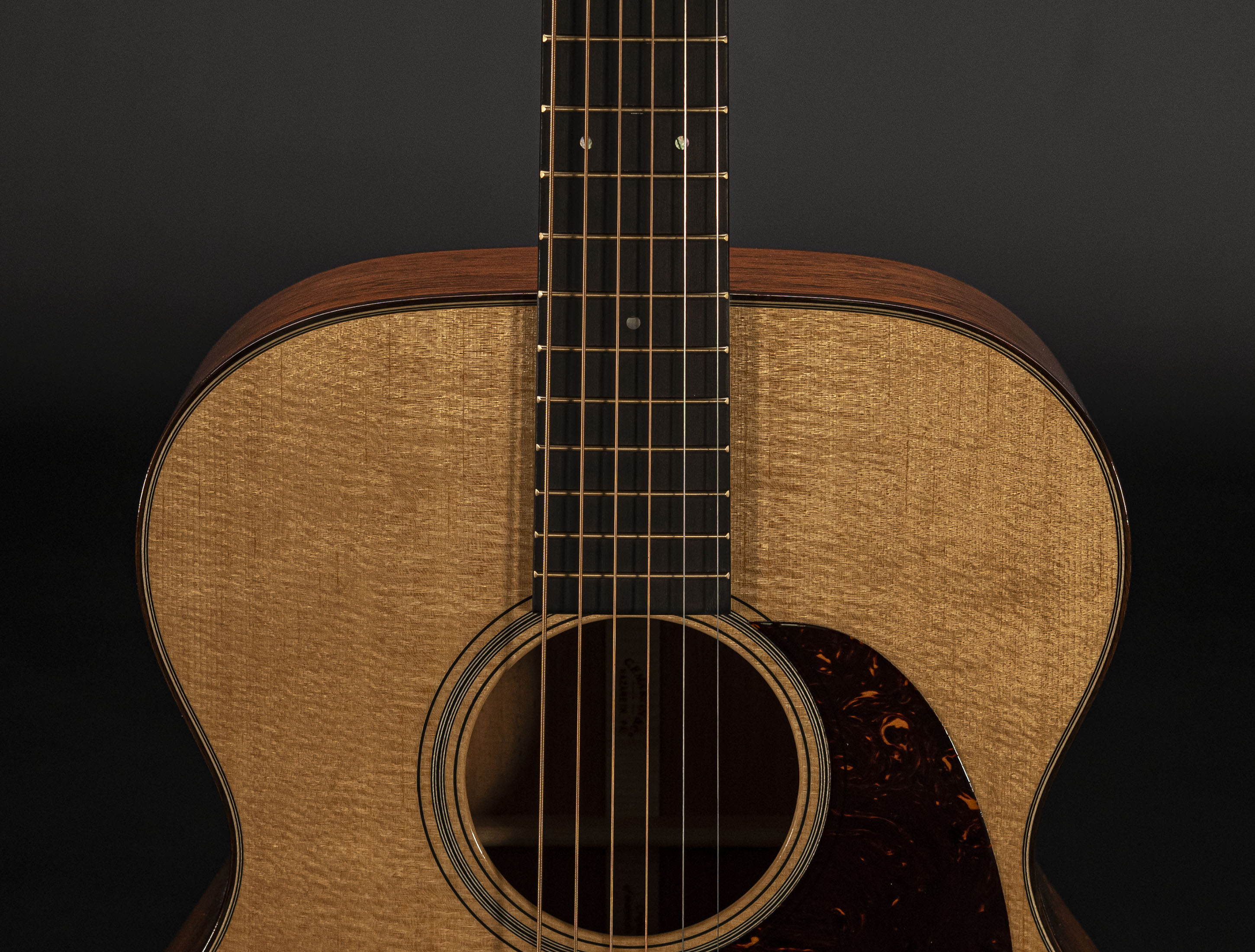 Show gallery (23 images) a112974-martin-000-18-modern-deluxe