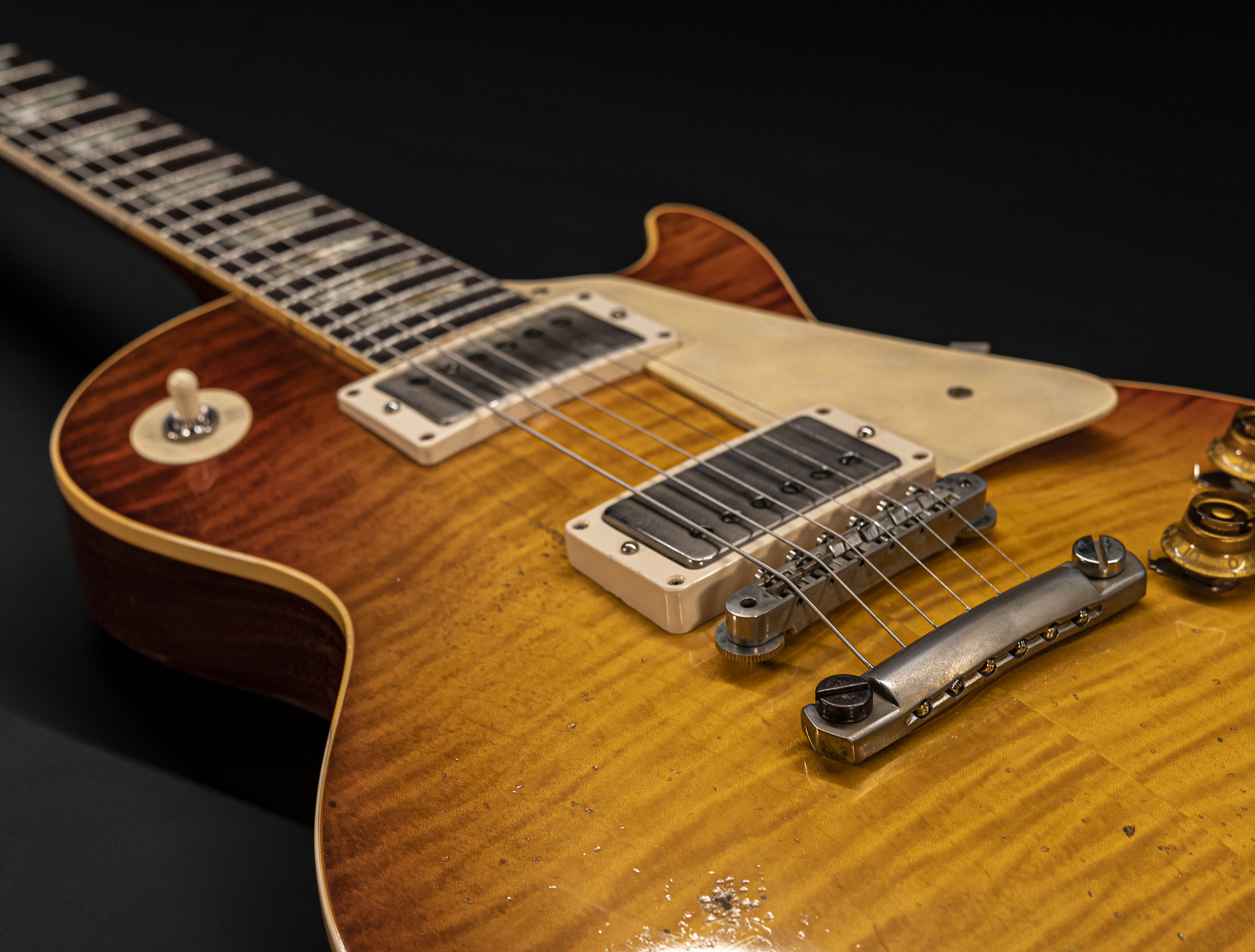 a138847-Gibson-Les-Paul-1959-The-Burst-Tom-Murphy-Painted-TM-R9-Ultra-Heavy-Aged-Murphys-Tea-931783 a138847-gibson-les-paul-1959-the-burst-tom-murphy-painted-tm-r9-ultra-heavy-aged-murphys-tea-931783