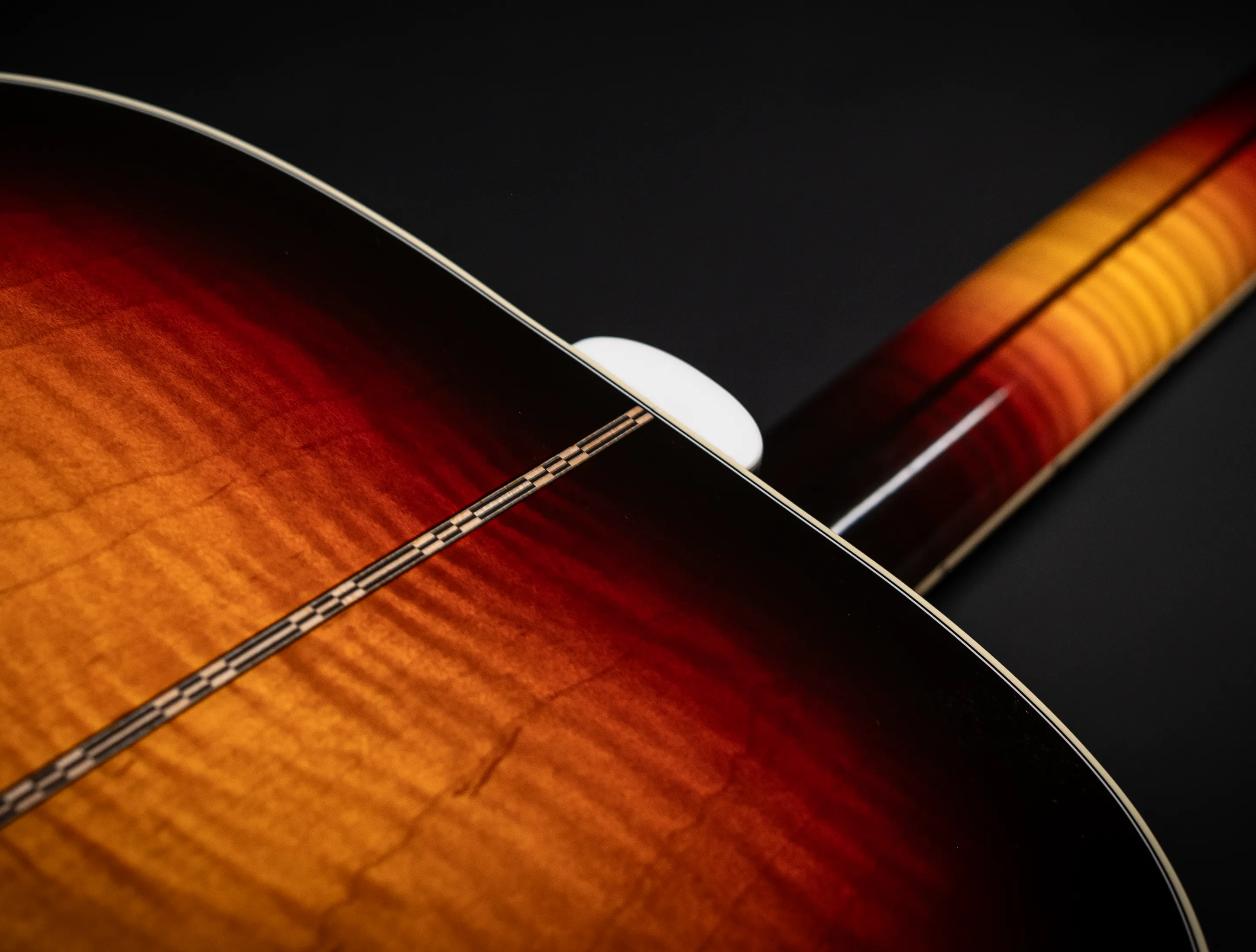 a173692 Gibson SJ-200 Standard Tri Burst MCJB20TB musikhaus-hermann
