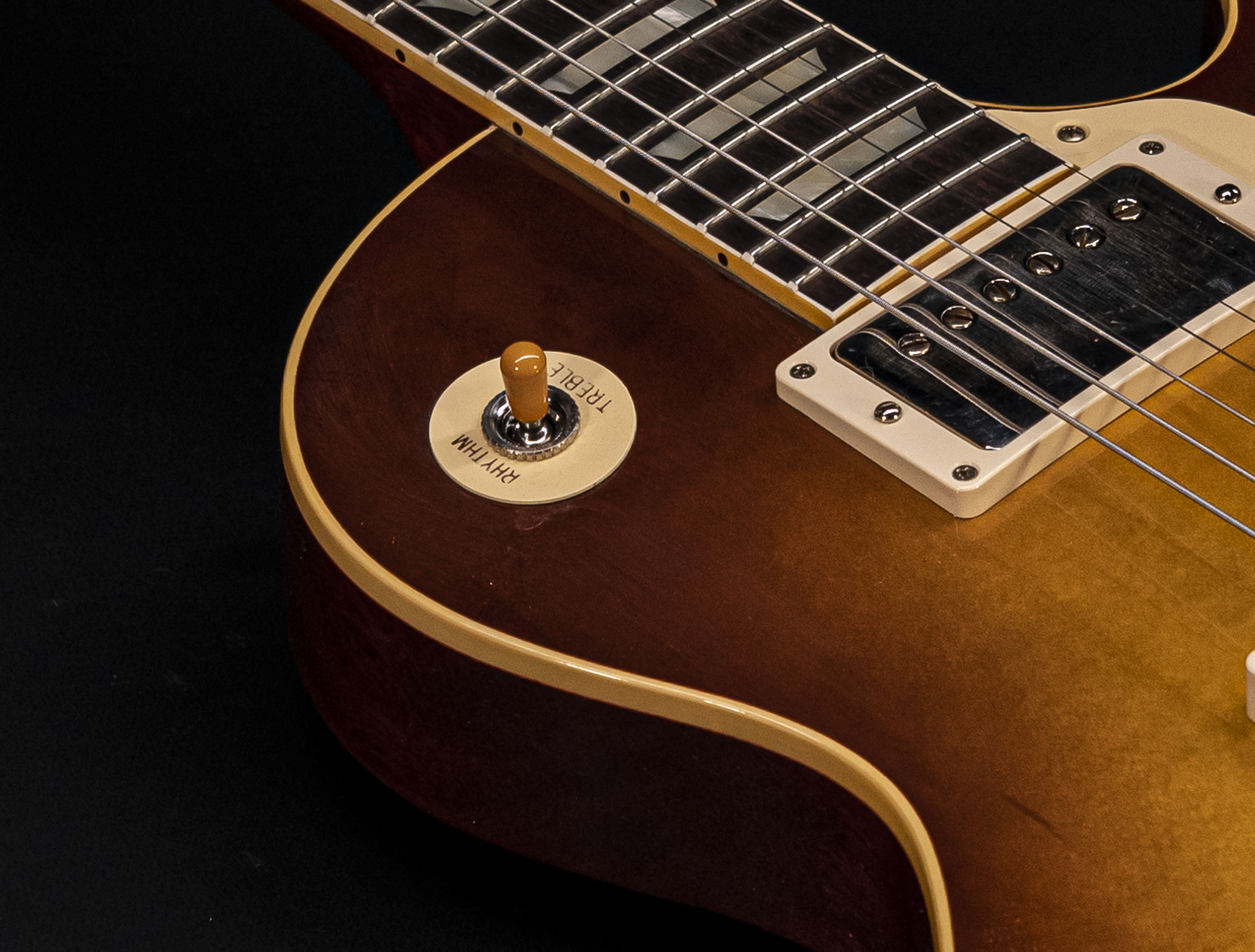 Show gallery (21 images) a10-6895 gibson-les-paul-1958-standard-reissue-vos-iced-tea-burst