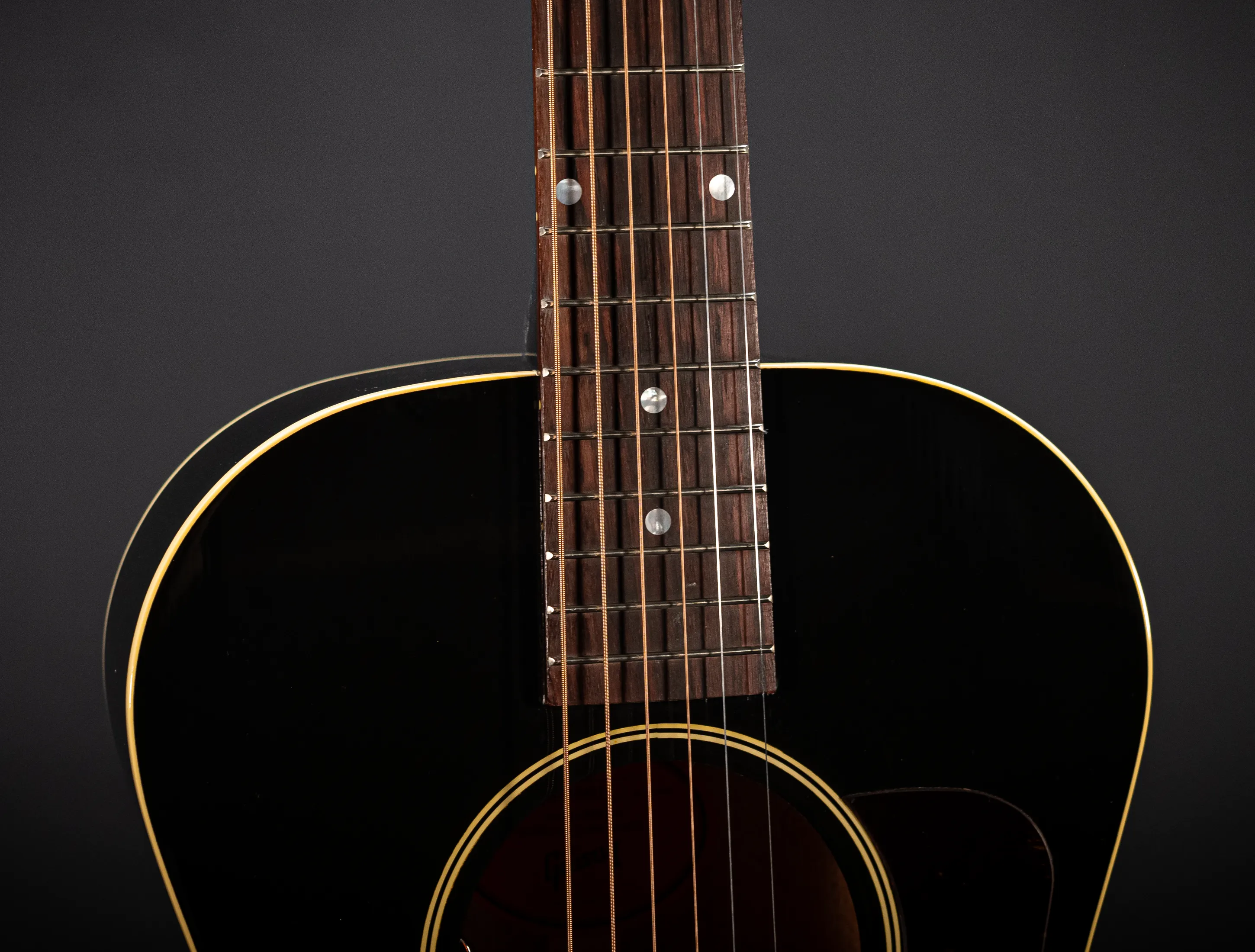 Galerie anzeigen (22 Bilder) a164483 Gibson L-00 Original Ebony